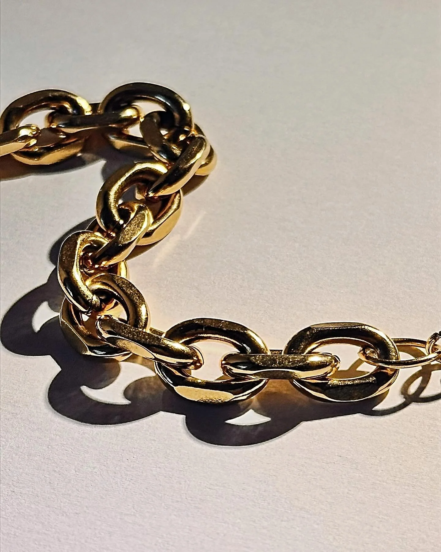 Because remembrance should feel like you 🤍

Every piece we create is crafted from stainless steel &mdash; chosen for its hypoallergenic qualities, durability, and suitability for everyday wear. 

Available in both timeless silver and elegant 18k gol