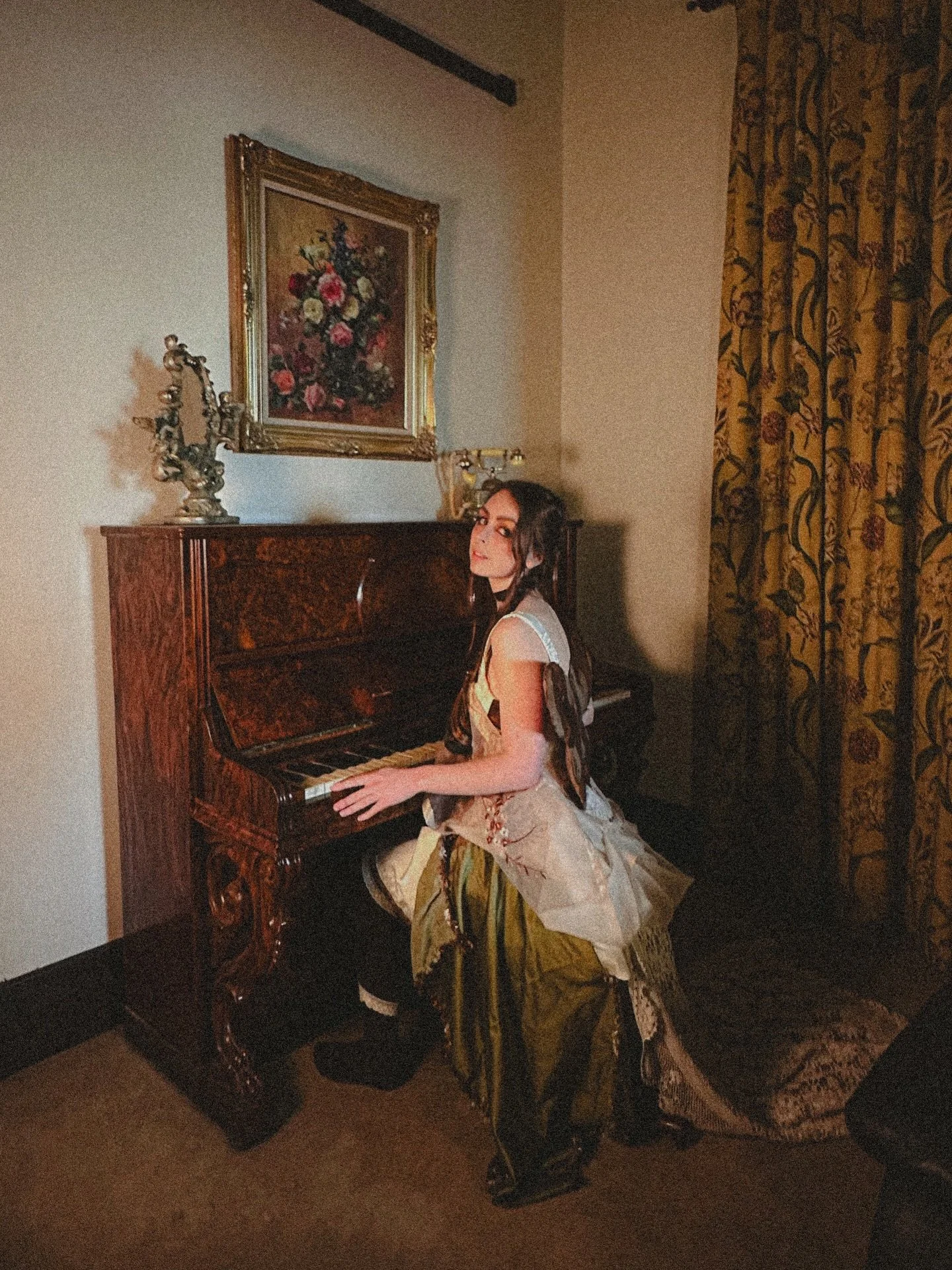 ✨🦋 3 days 🦋✨

pre save in bio 🫶

📸 @leenaregan 
post production @sollyfern