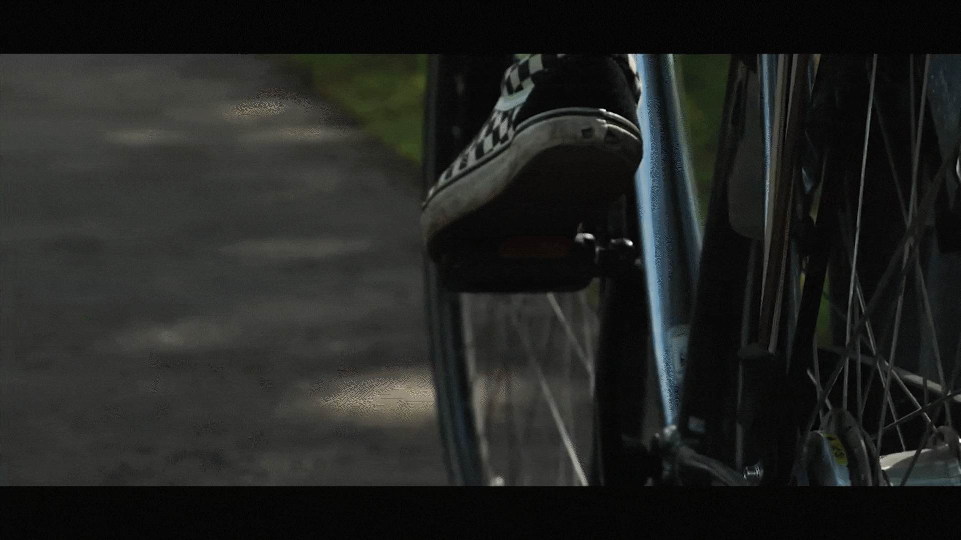bike gif.gif