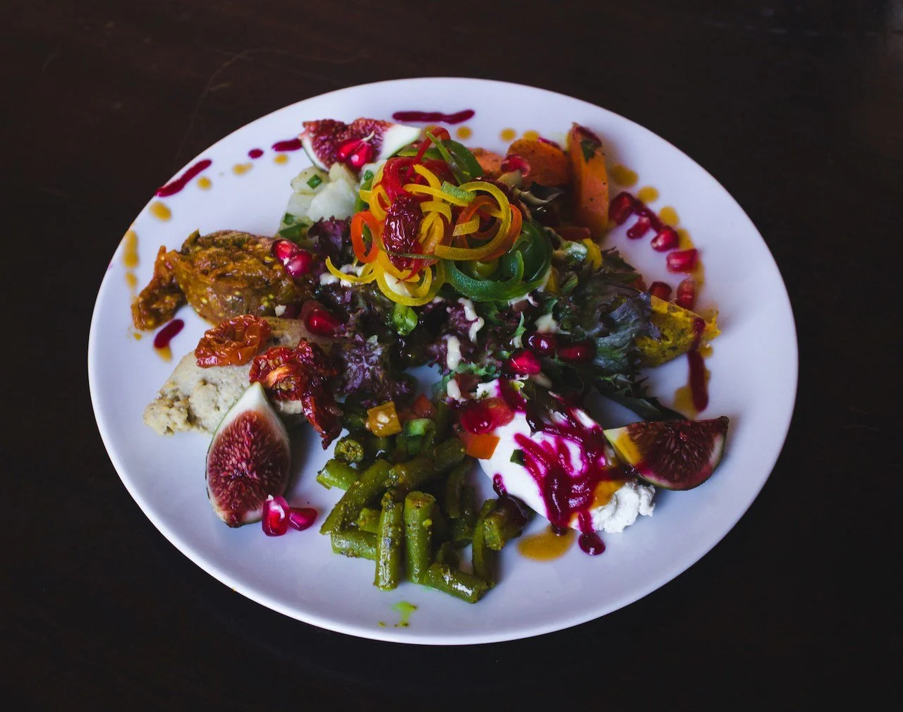plate of middle eastern food