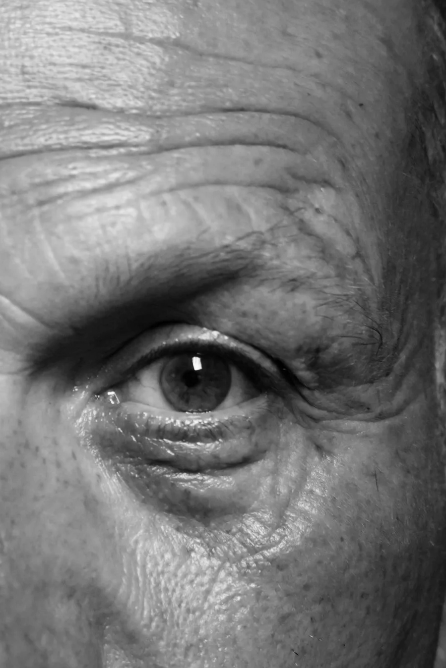 I like shooting people