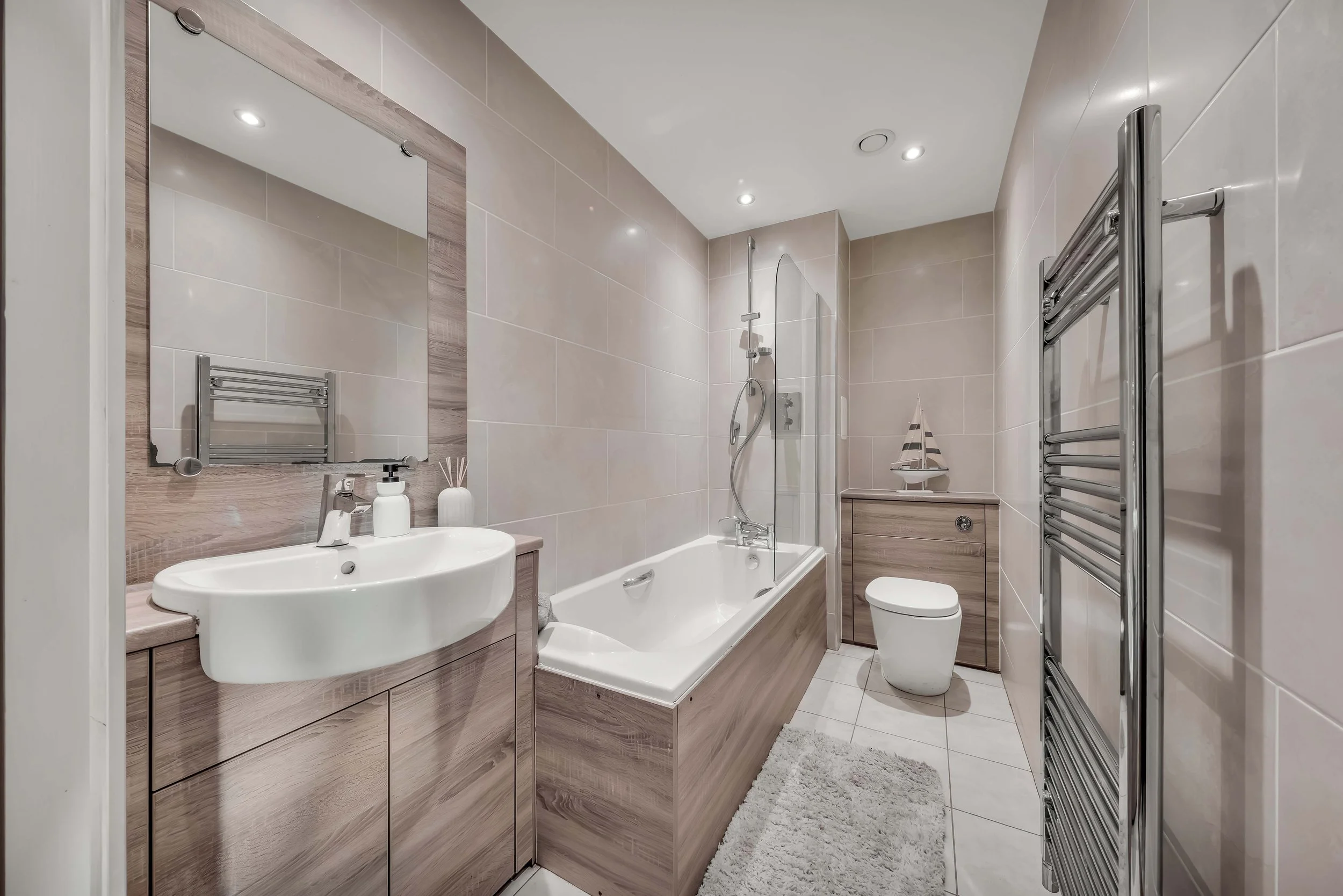 342 RIVERSIDE (33).jpg