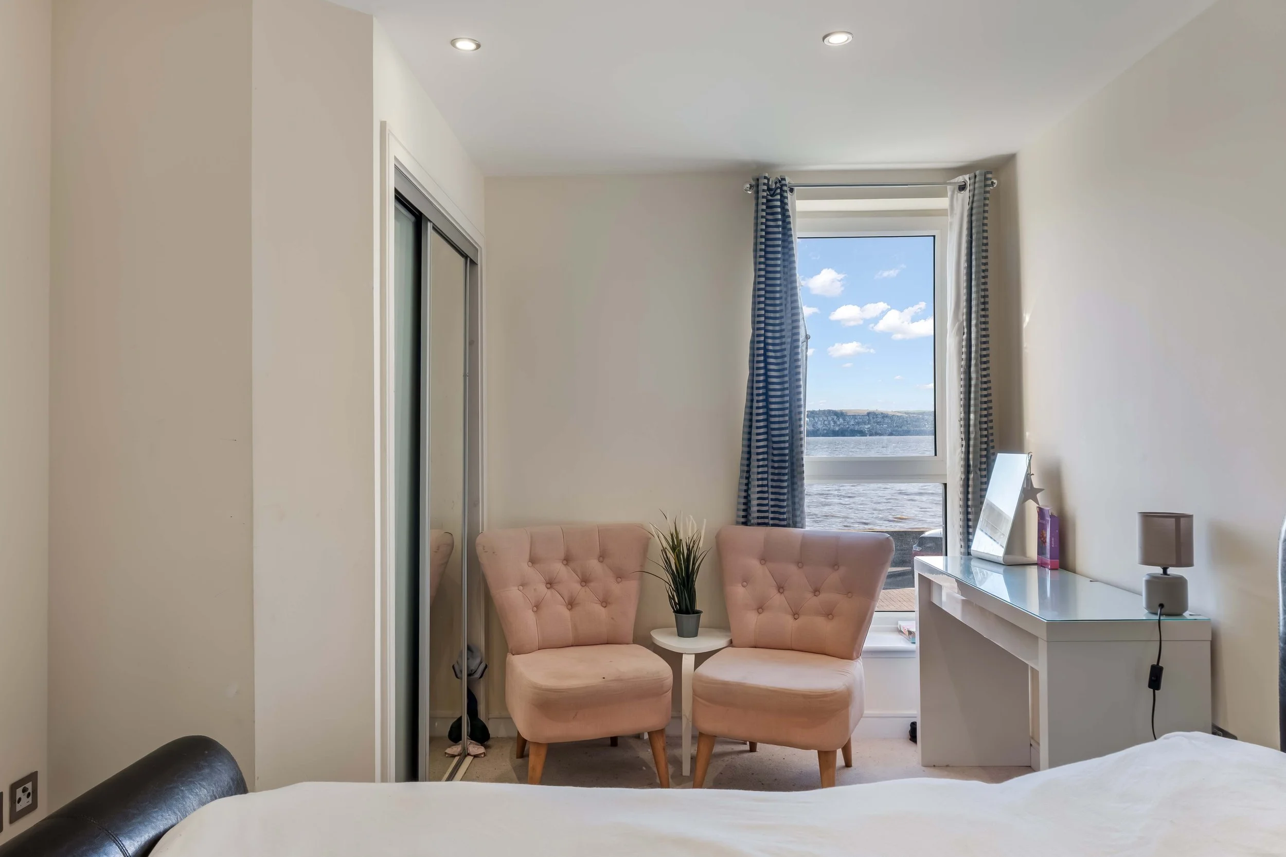 366 RIVERSIDE (48).jpg