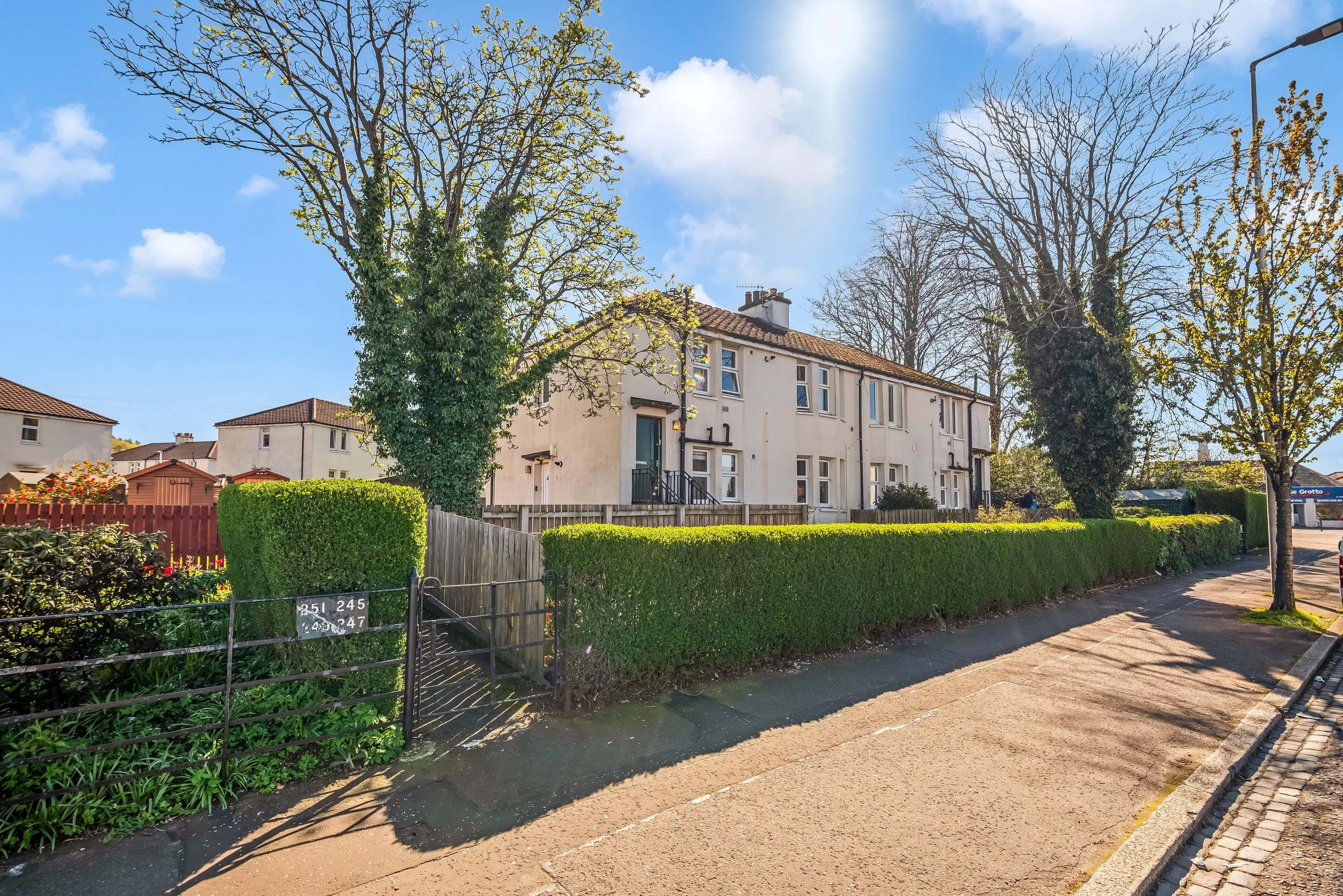 247 strathmore (21).jpg