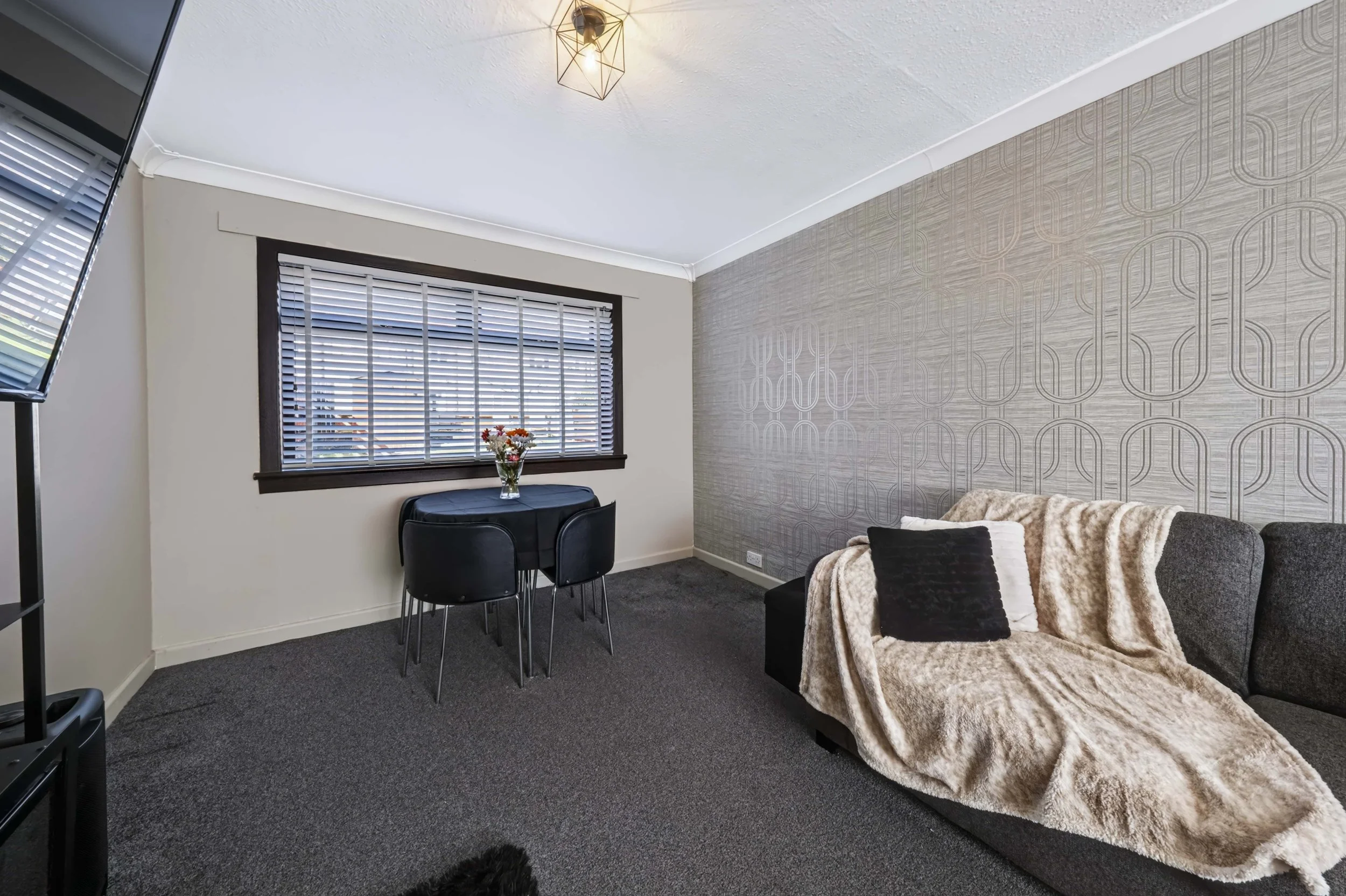 Living Room 3.jpg