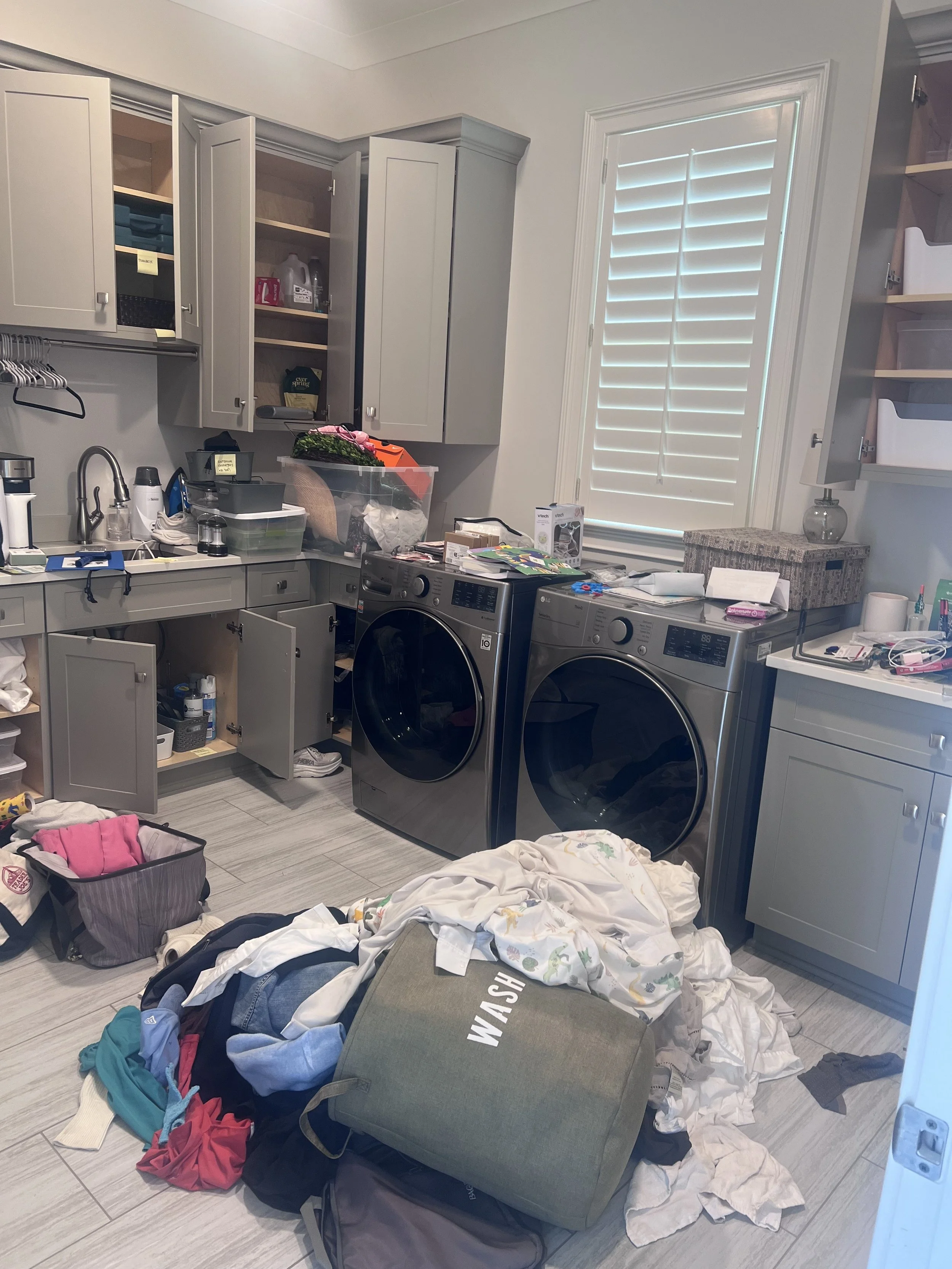 (BEFORE) Laundry Room 