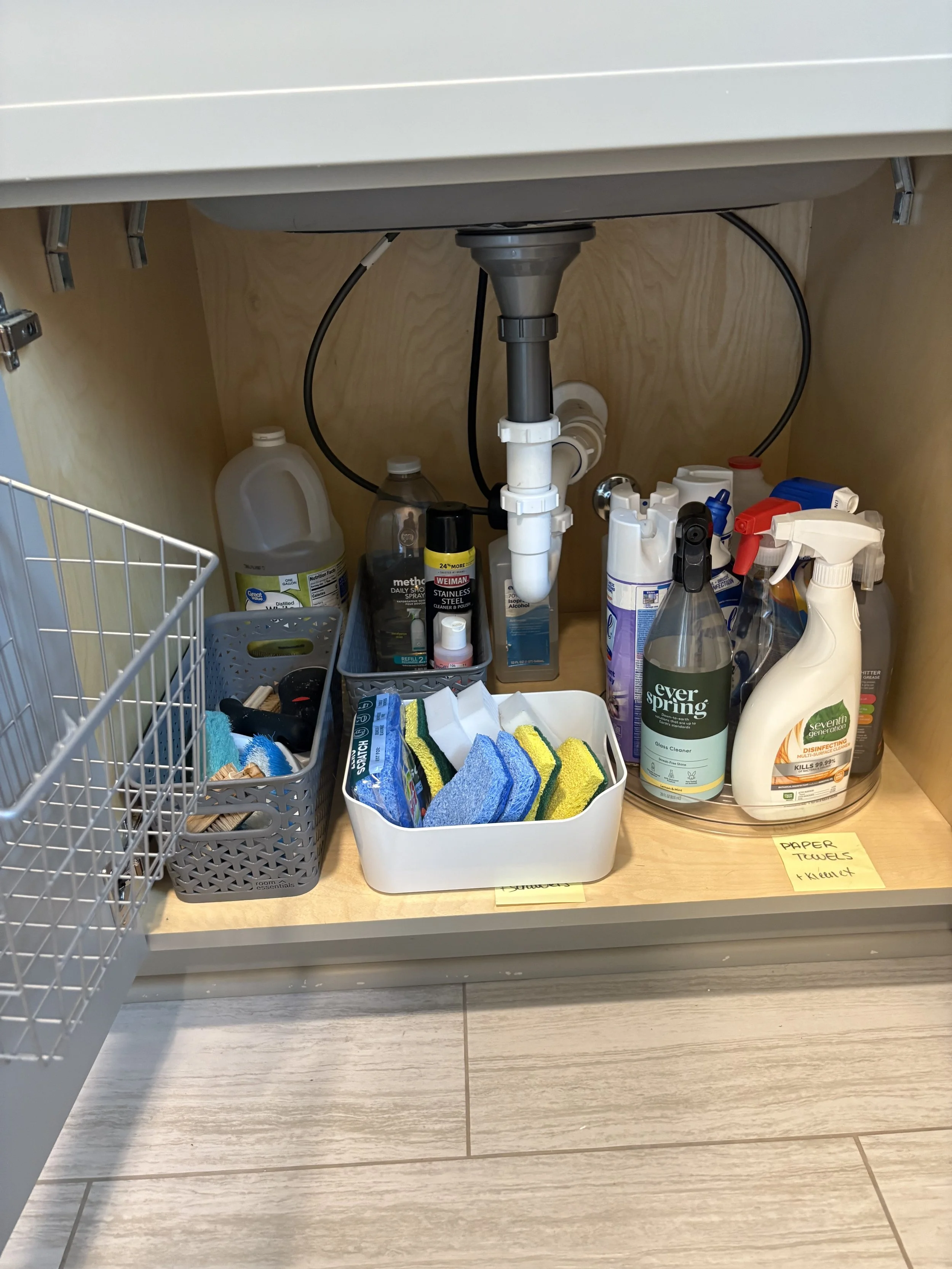 (AFTER) Laundry Room