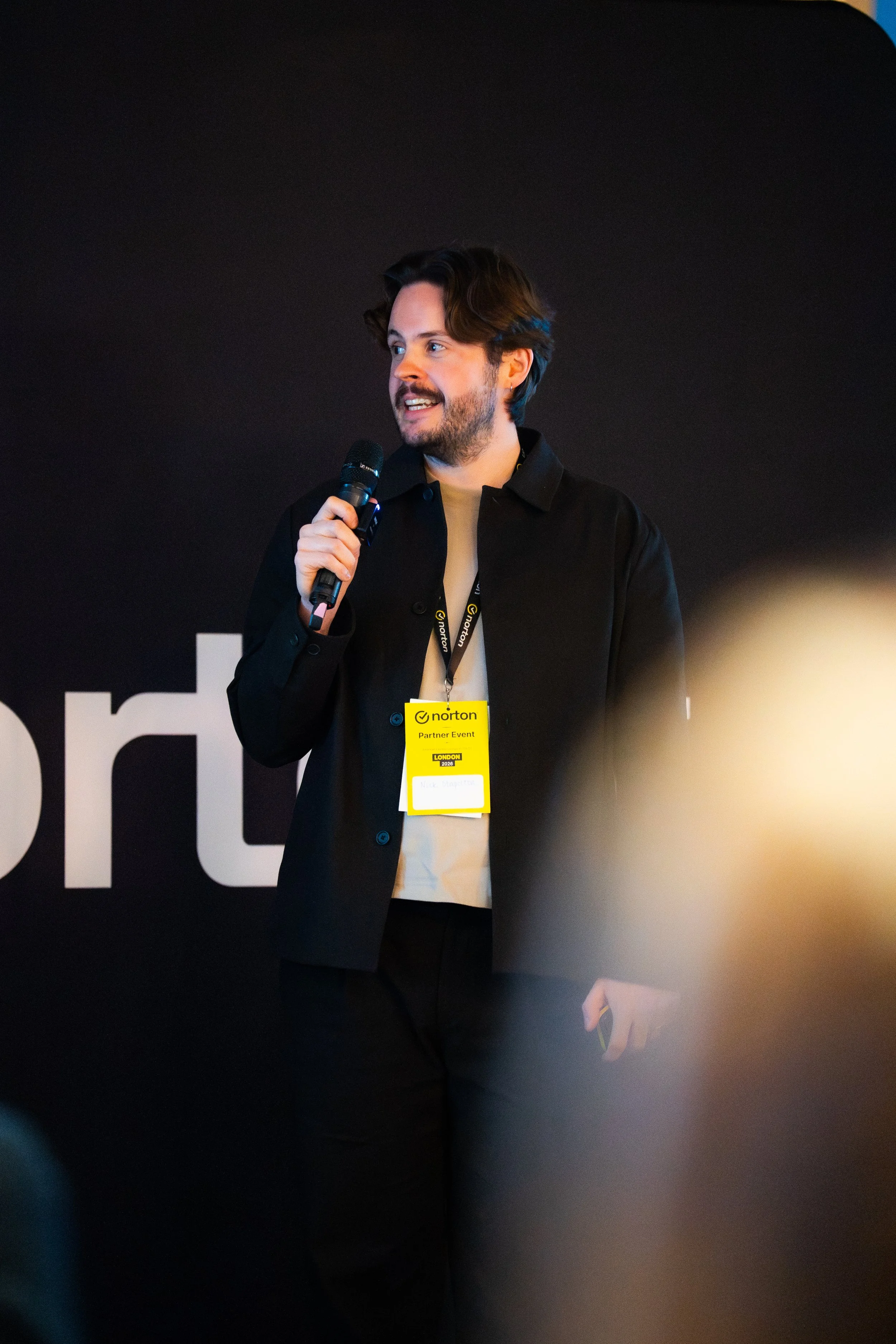 Hire me - Public Speaking