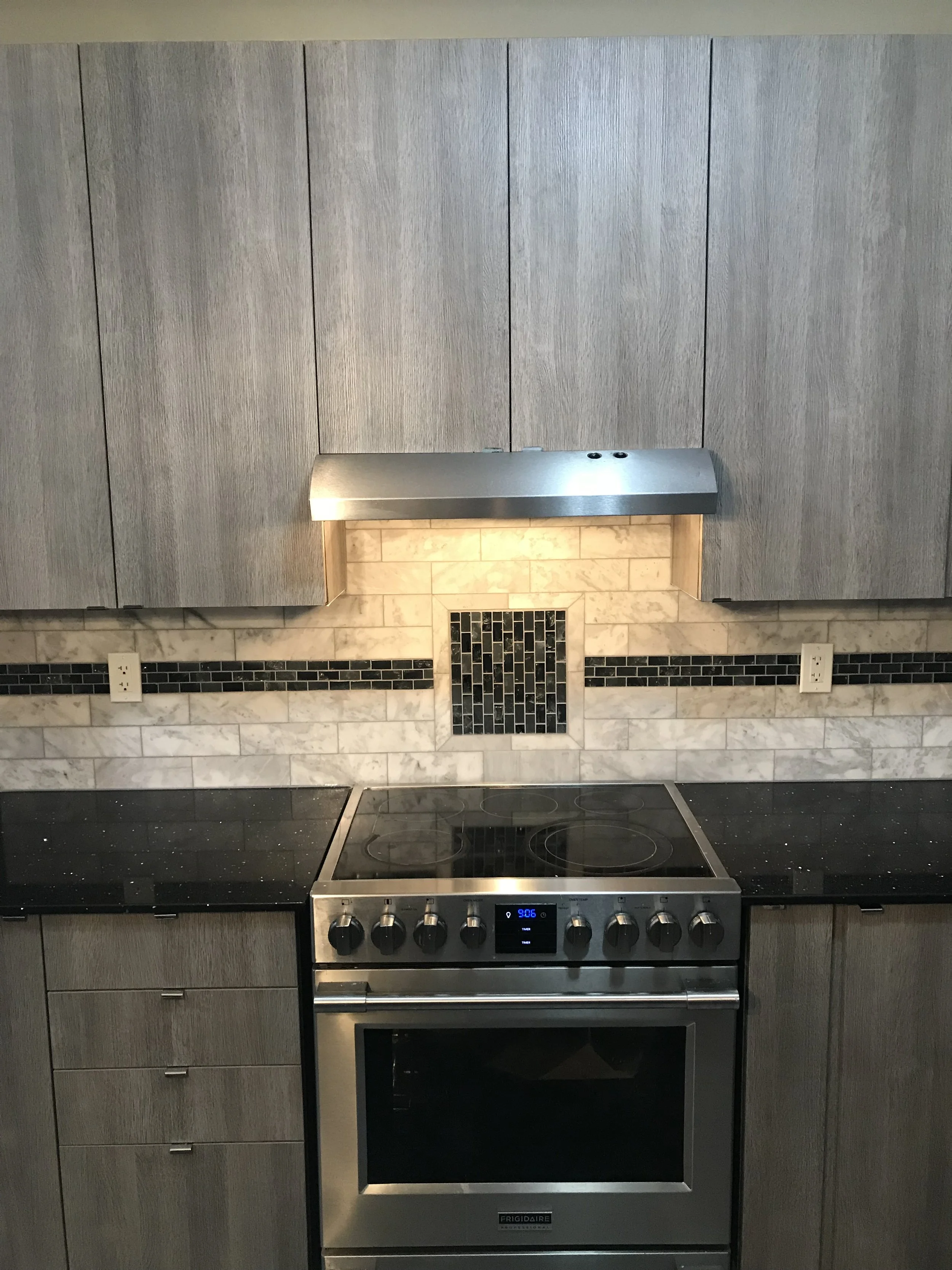 Backsplash Install - Milton, ON
