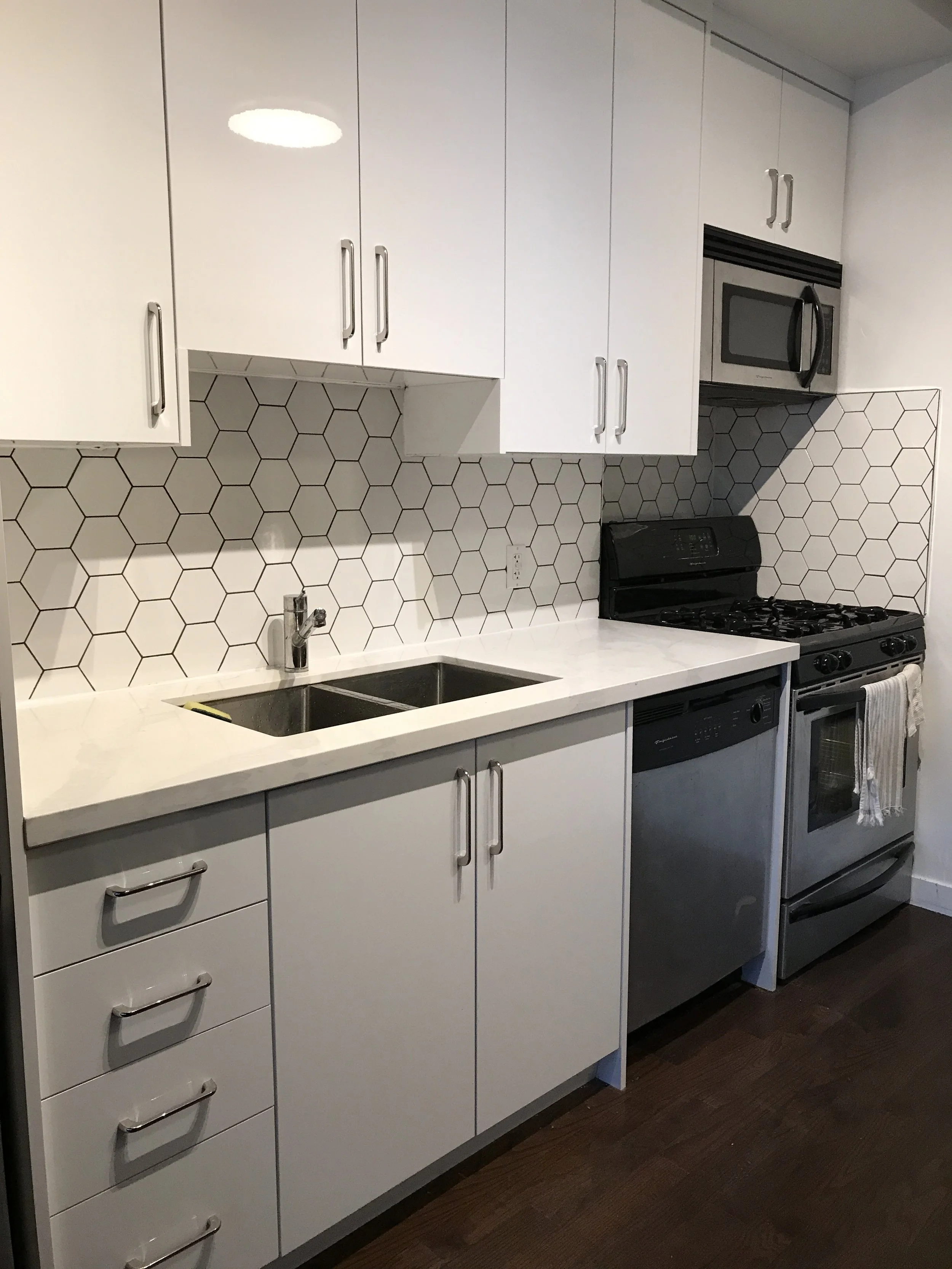 Backsplash Install - Toronto, ON
