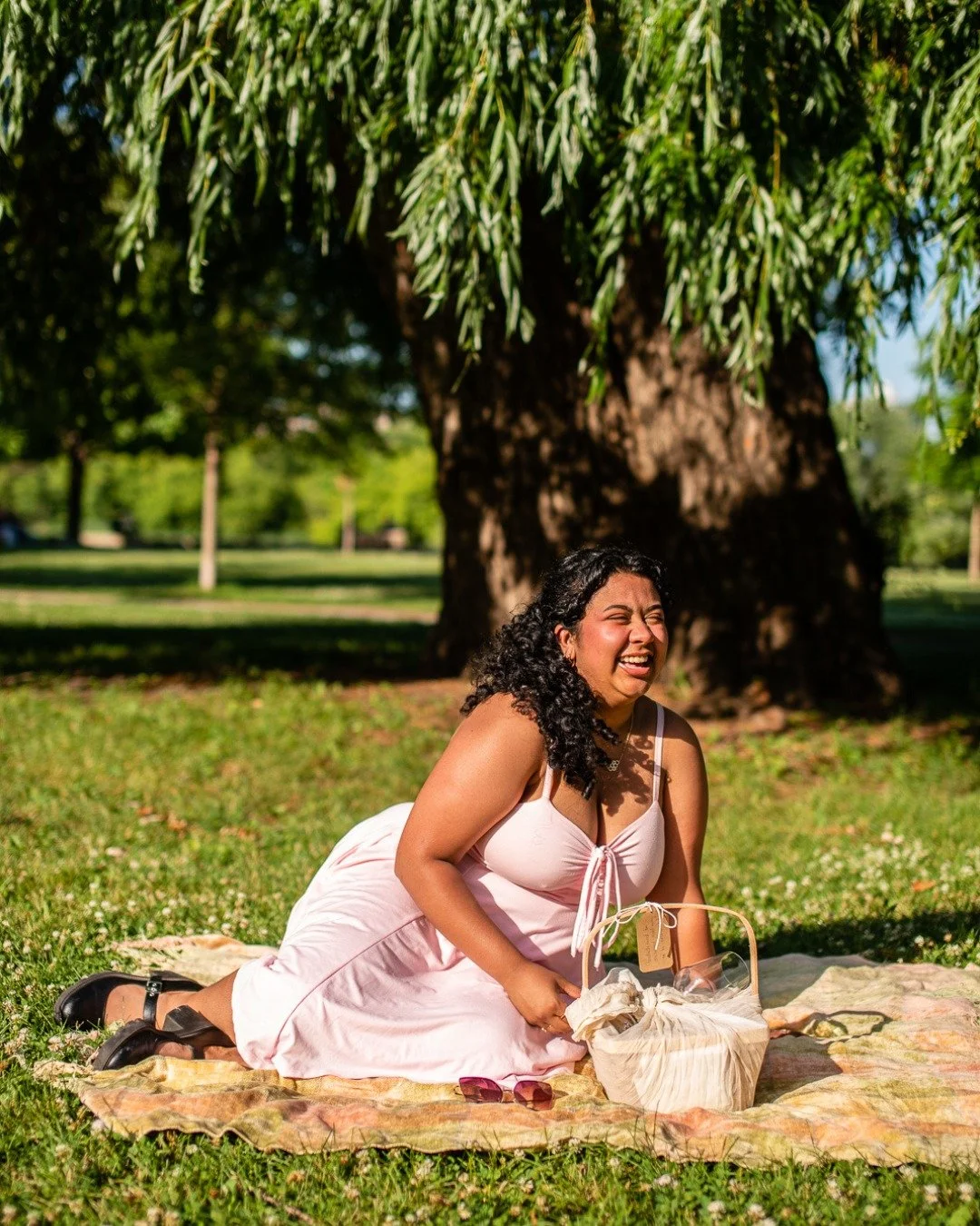 Picnic Baskets for Sale 🧺

Did you know? At each Strathcona Monday show, you can preorder a picnic basket from our friends at Working Title Kitchen that will be ready for you when you arrive in the park. The basket comes packed full of delicious tre
