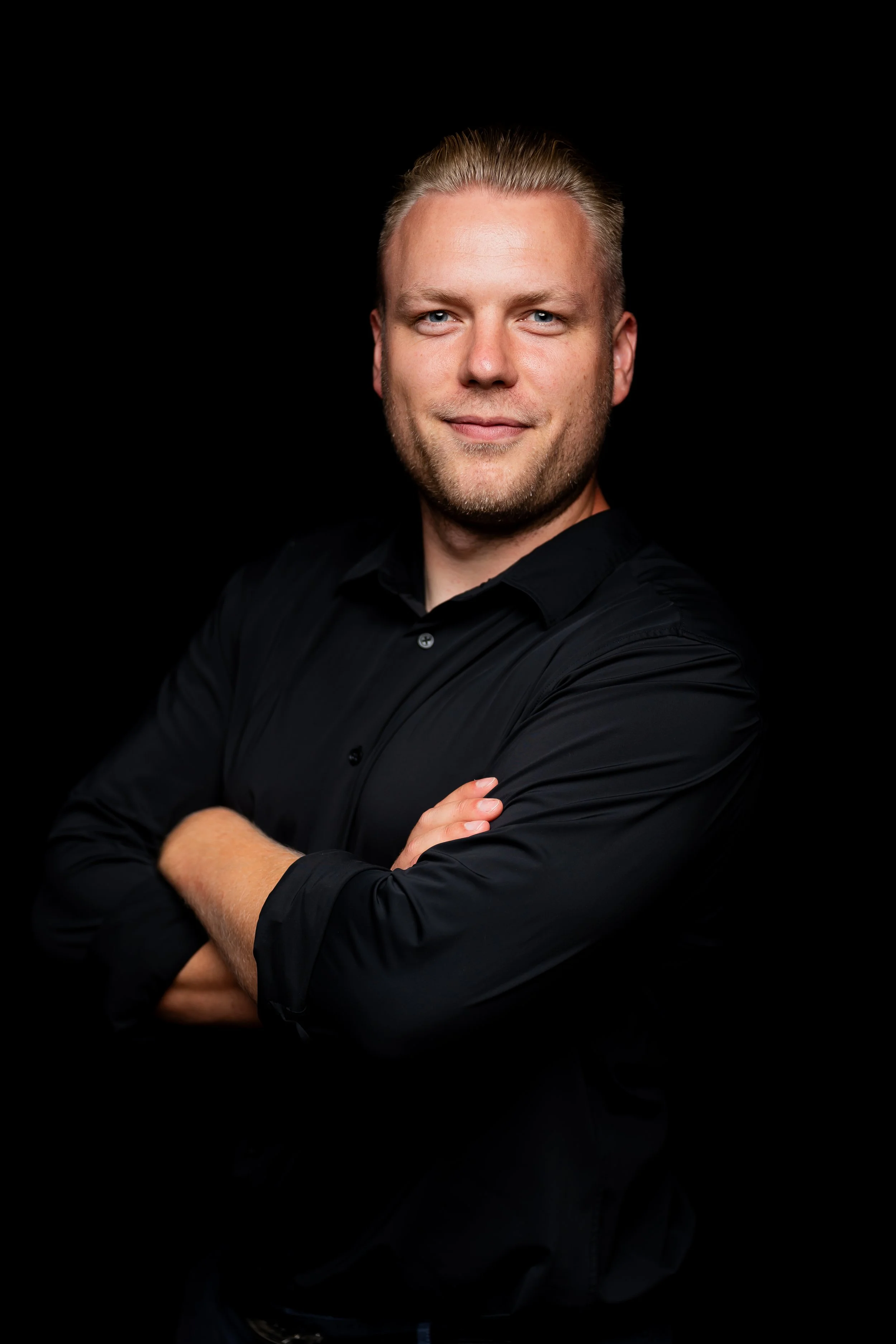 Jona Konrad, Bautechniker und Schlosser, Firmeninhaber von Miller Konrad Wohnbau