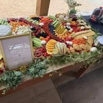 5 Wedding Catering Trends Tennessee Brides Are Loving