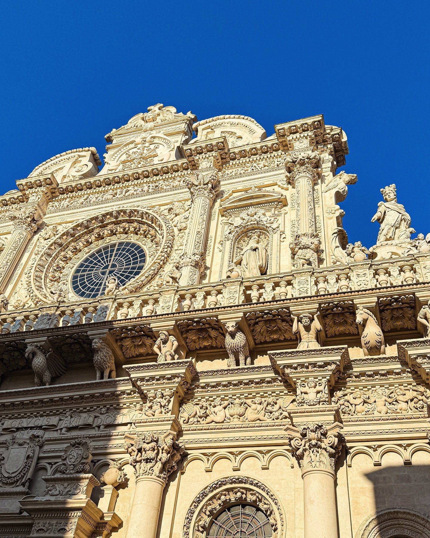 Lecce is often called the Florence of the South thanks to its baroque architecture. It also reminds me a lot of Rome on a much smaller scale. It&rsquo;s a beautiful city that's well worth exploring. 

If you visit, I highly recommend a tour with @sb_