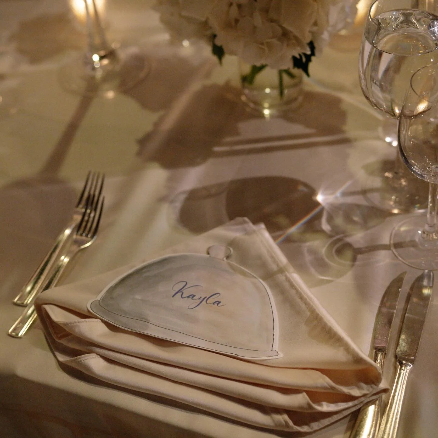 Part 1 | Few of our favorite details from Jordanna &amp; Jack&rsquo;s NYC wedding 🚕🍎🗽

📸 @kristinaadamsphoto