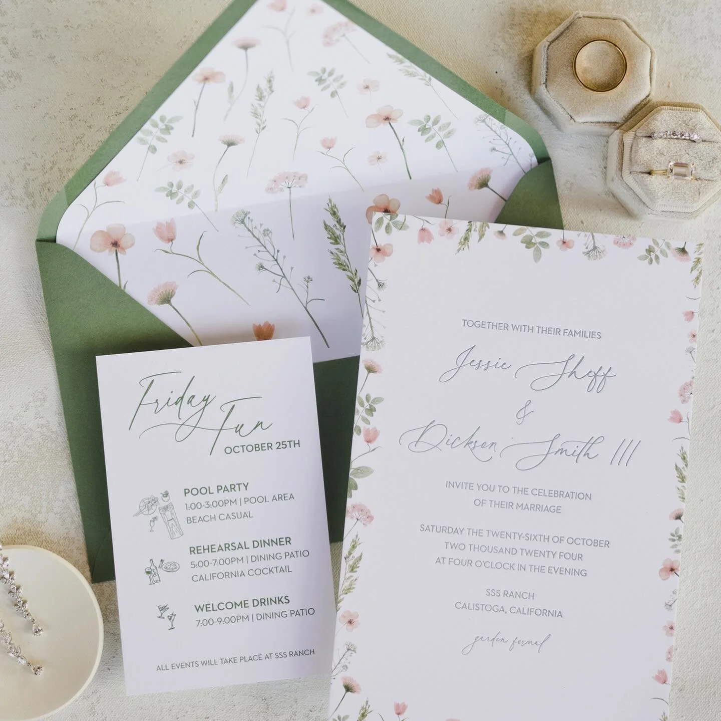 It&rsquo;s always in the details. 💗

Photography: myonelove
Entertainment: @Goldenbellmusic
Venue: @triplesranchnaoa
Florals: @Bloomagape
Catering: @elainebellcatering
Vidoegraphy: @wellspunweddings