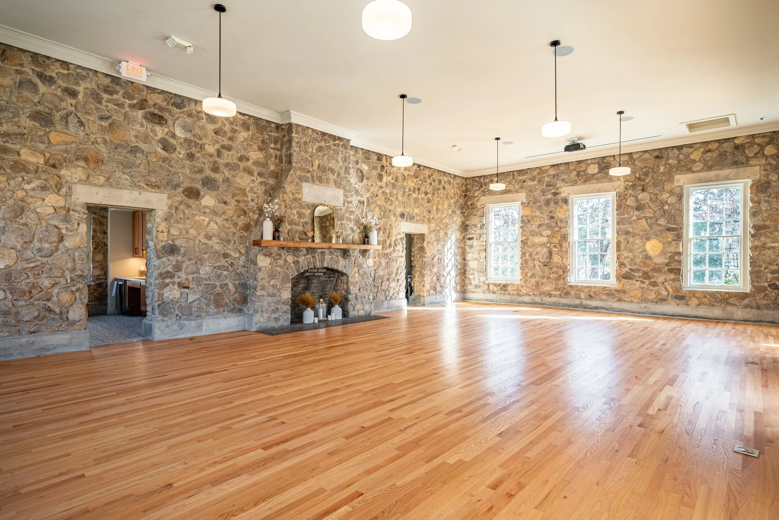 PittsboroCommunityHouse-05.jpg