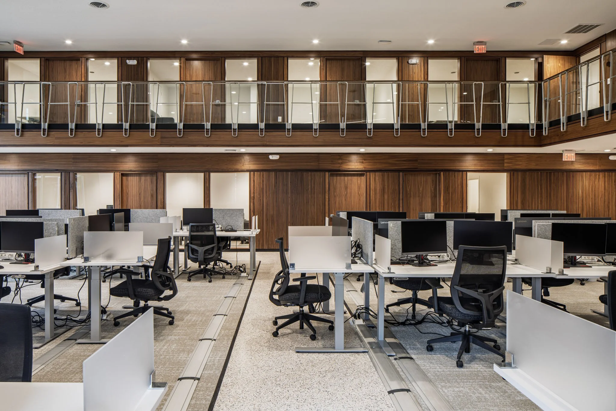 12-130 N Steele Street - Interior 06 Final.jpg