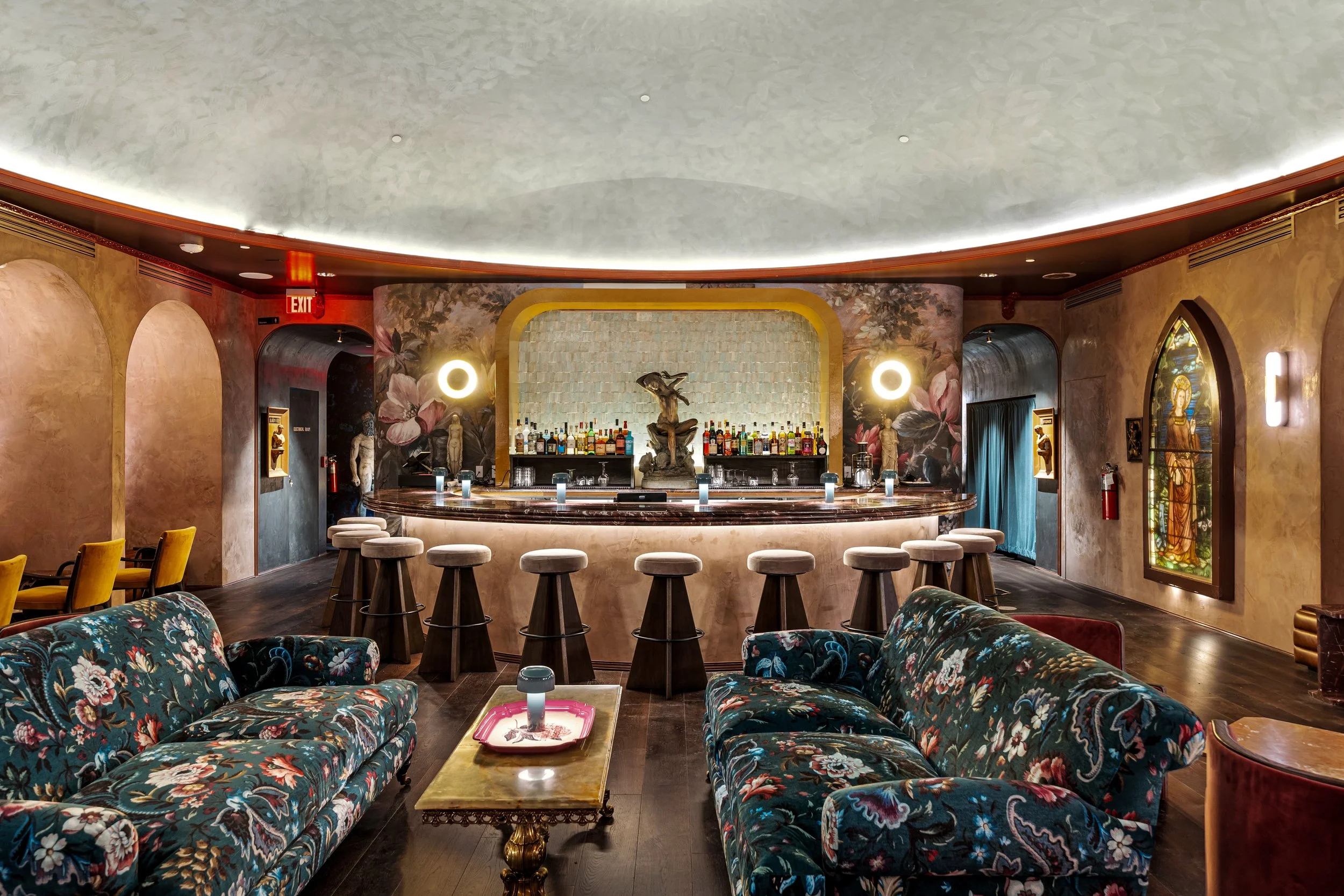 CapuletCocktailClubHiRes-006_edit.jpg