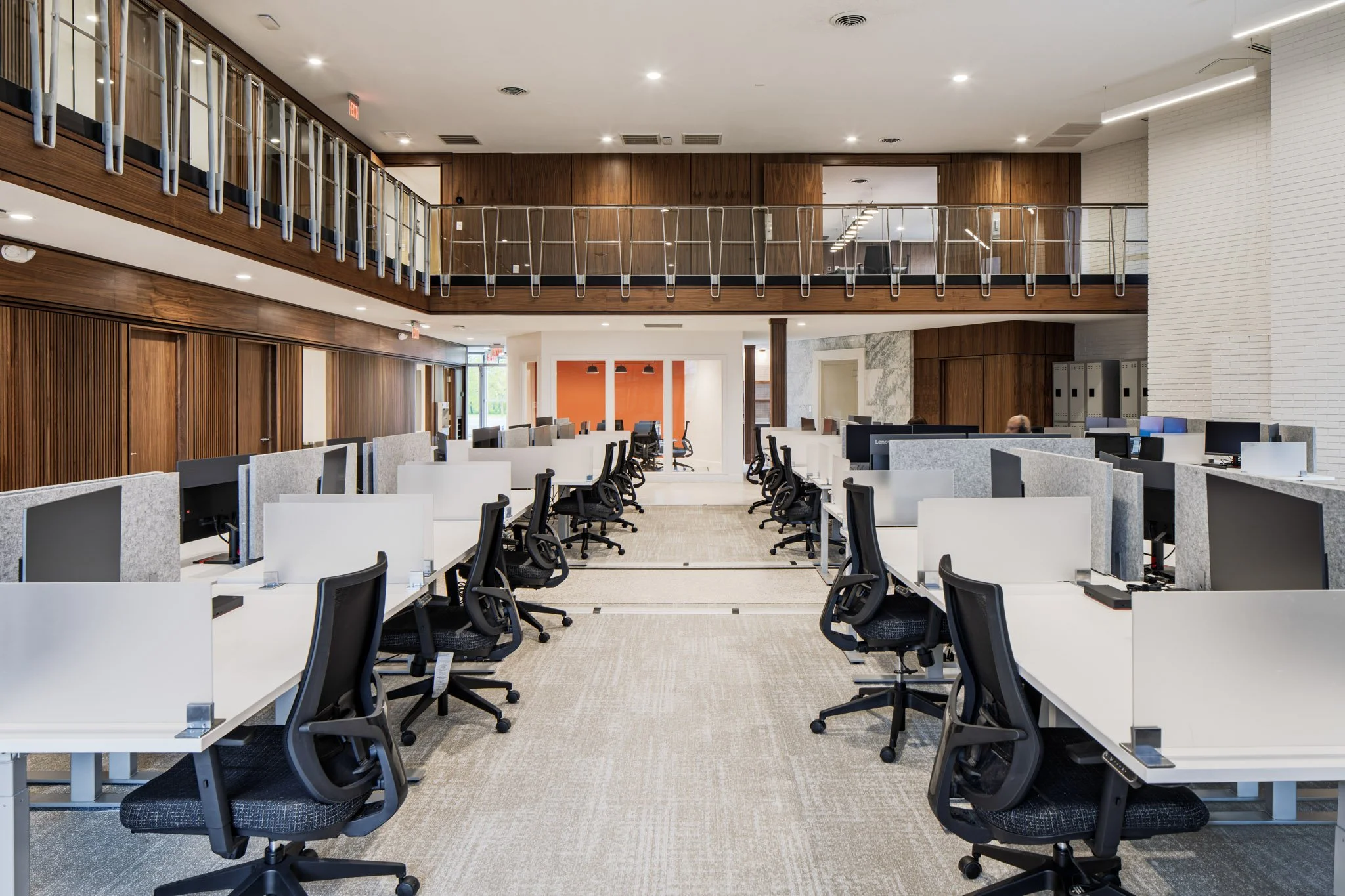 3-130 N Steele Street - Interior 03 Final.jpg