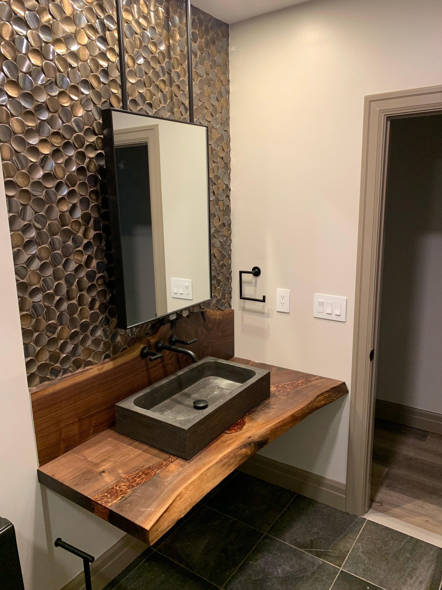 Bathroom sink .jpeg