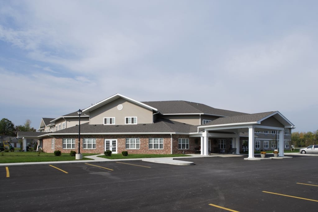 An exterior image of the main entrance at Crestwood in Wheatfield, NY.
