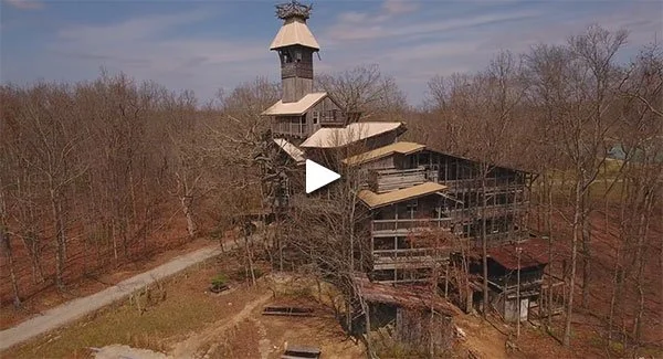World's Largest Treehouse