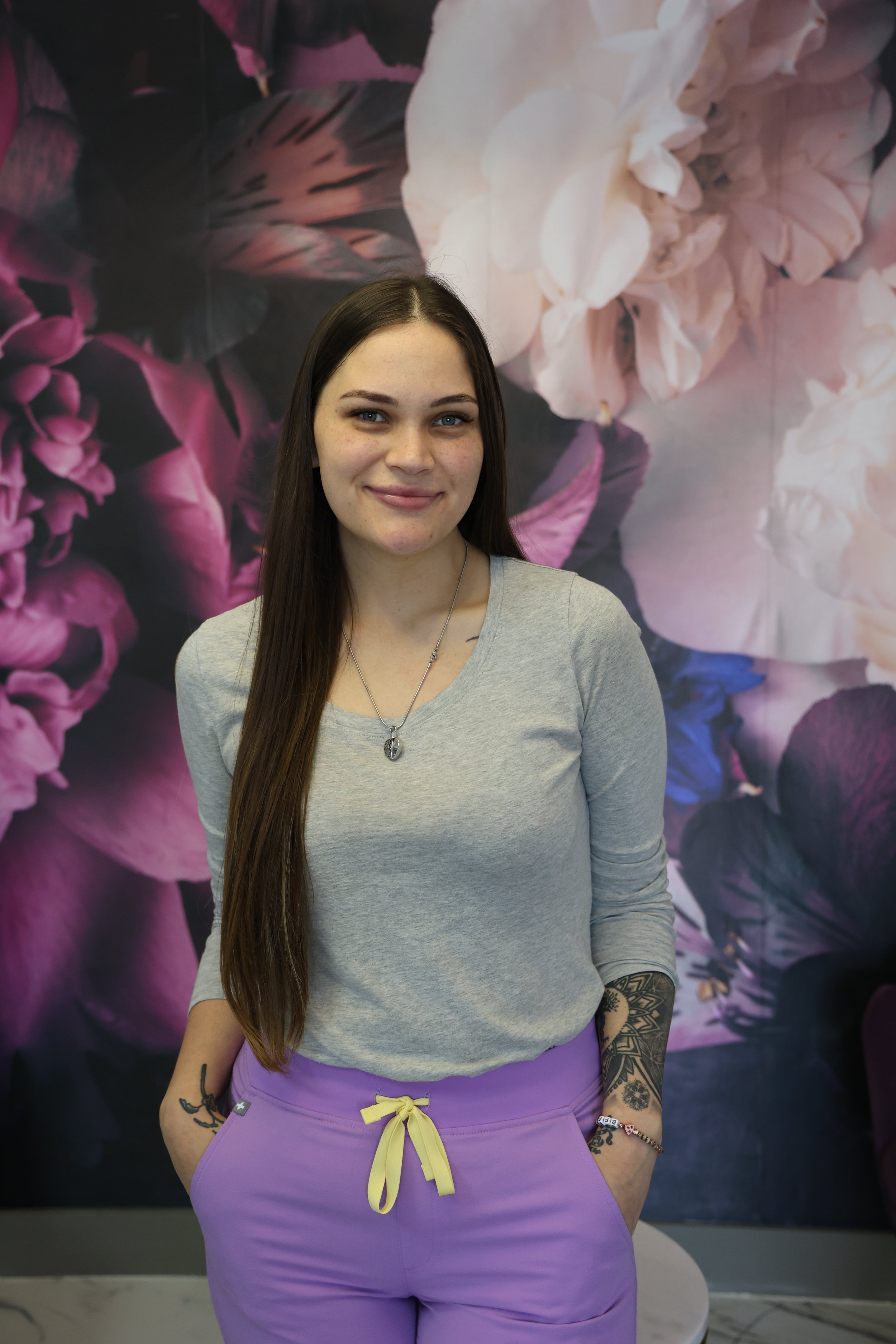 Lexi Carter
Advanced Esthetician, UV Lash Technician & Advanced Skincare Specialist at SuperBloom Aesthetics + Wellness