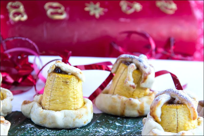 Plantain mince pies, with festive decorations