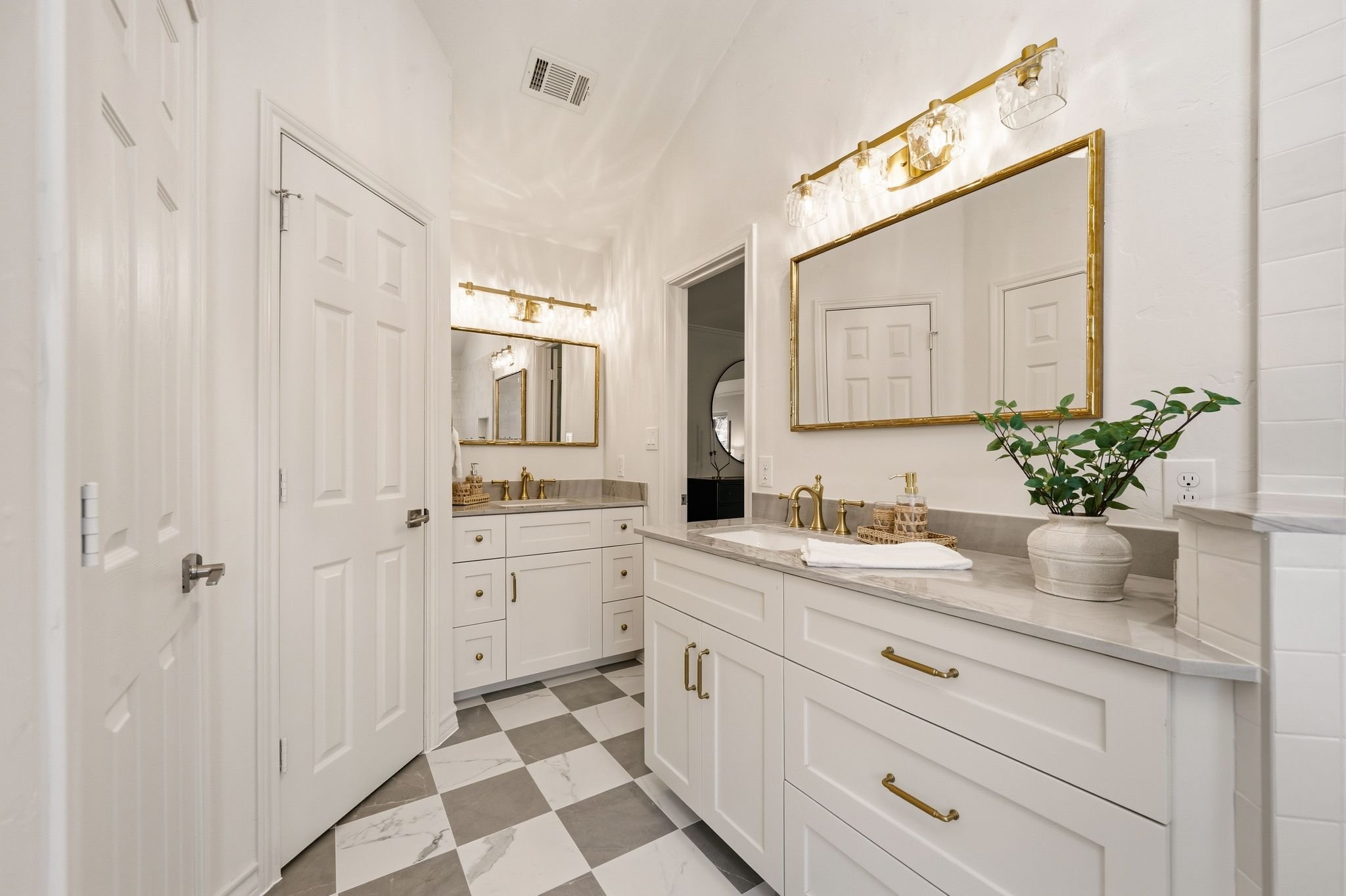 1650 Ottinger-29.jpg