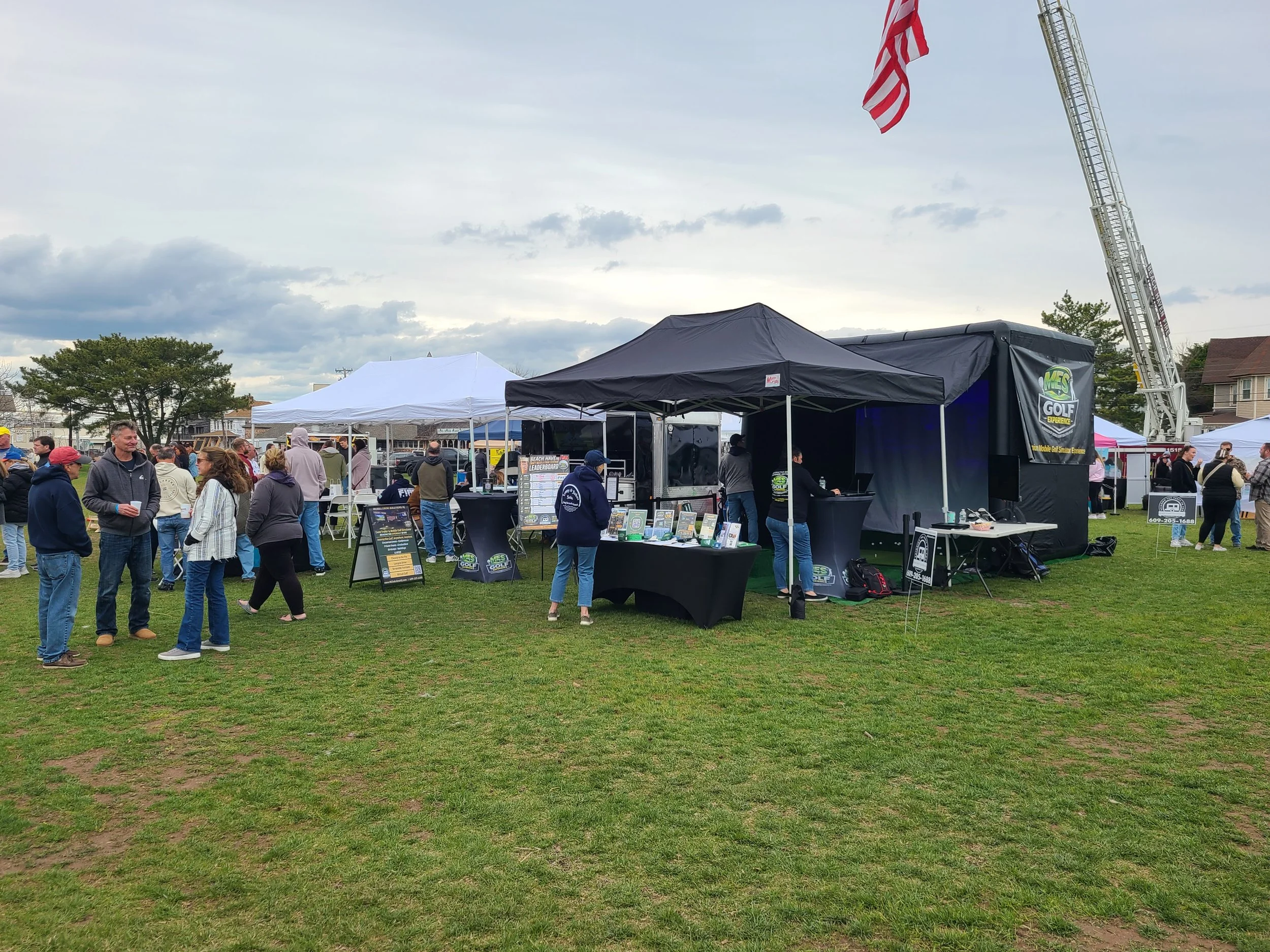 Mobile Golf Simulator Set-up for a Festival Event