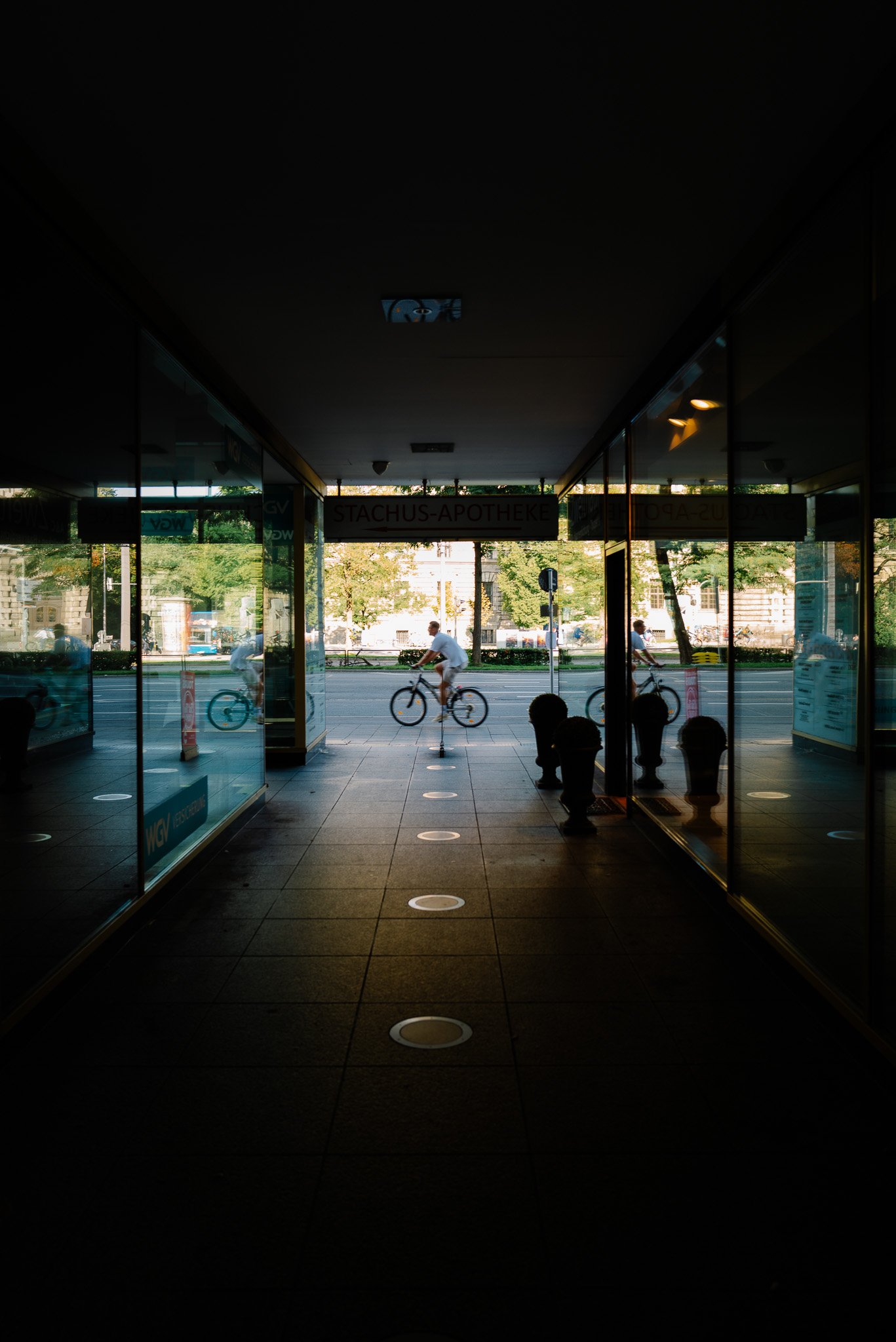 L1000097.jpg