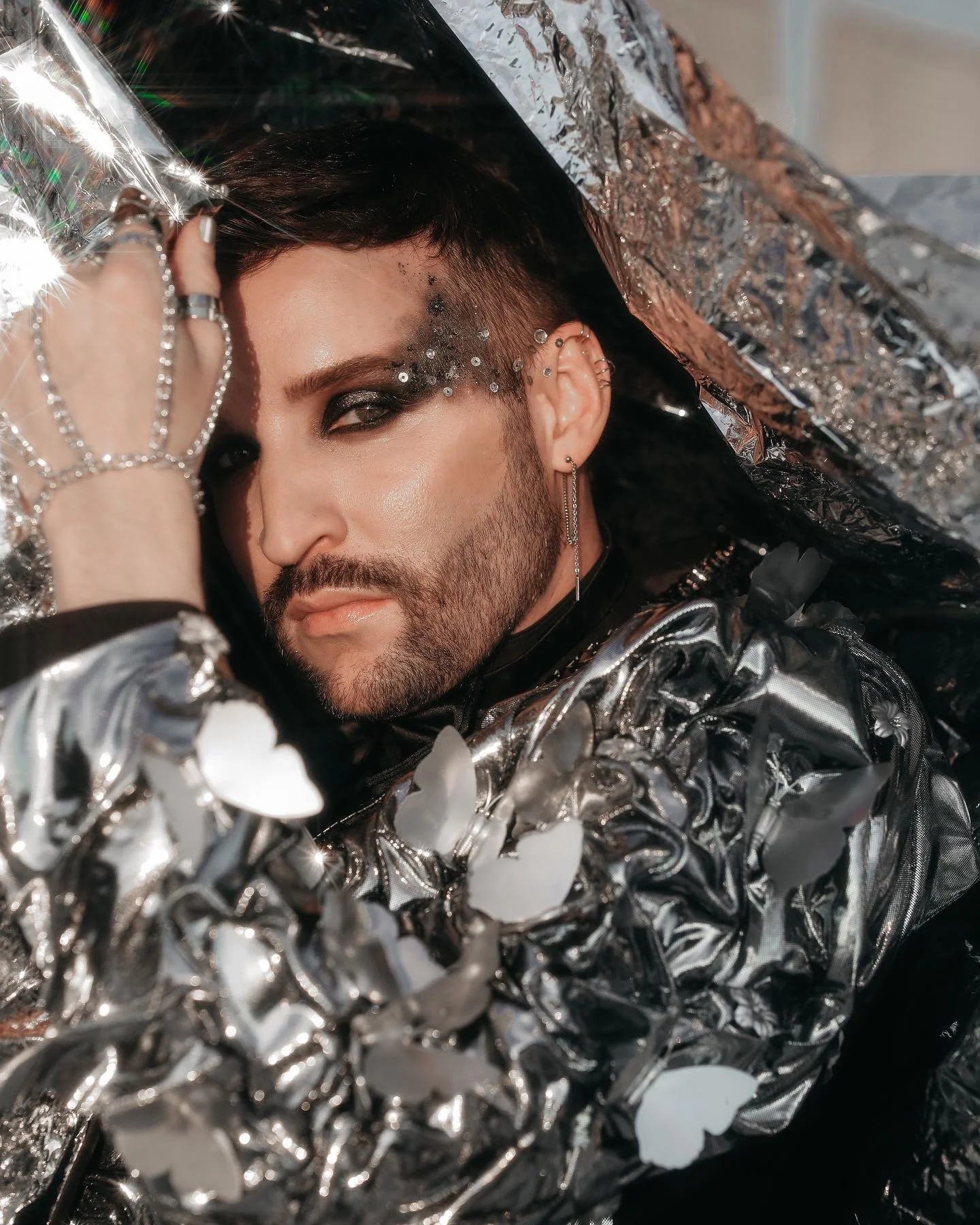 Casey Yoshida. Hunter Underground 2022.

📷 : @marleerobinsonphotography 
Makeup: @gabriellabordomakeup 
Wardrobe Design: @hvnhowell 

@oneshothairawards @behindthechair_com #btcbigshot2023_avantgardeshot
#btcbigshot2023_stylingshot
#btconeshot2023_c