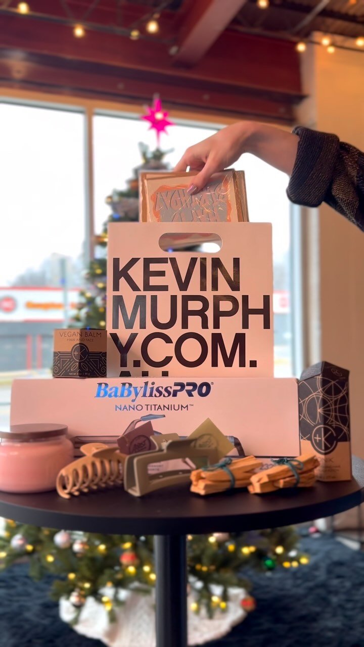 ✨Packed up an ✨AmAziNg✨ gift on NYE to giveaway to one 🍀LuCkY🍀 customer who supported our biz in a 💥BiG💥 way in 2024 AND this holiday season❣️ (Watch till the end to see all the goodies from our shelves we packed in & discover who the winner