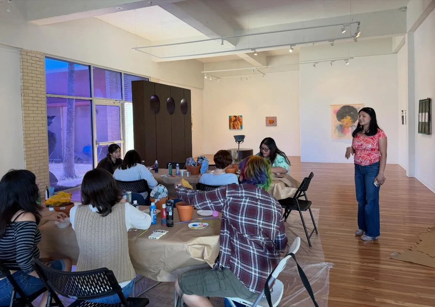 Thank you to everyone who attended Citlali Delgado&rsquo;s &ldquo;Prickly Portrait&rdquo; workshop yesterday at the Rusteberg Gallery.

@artecitlali 

Thank you to our hosts @utrgvartgalleries @utrgvarts 

📸 @lozanofineart 

🌸🌺🌼🌹

#art #artworks