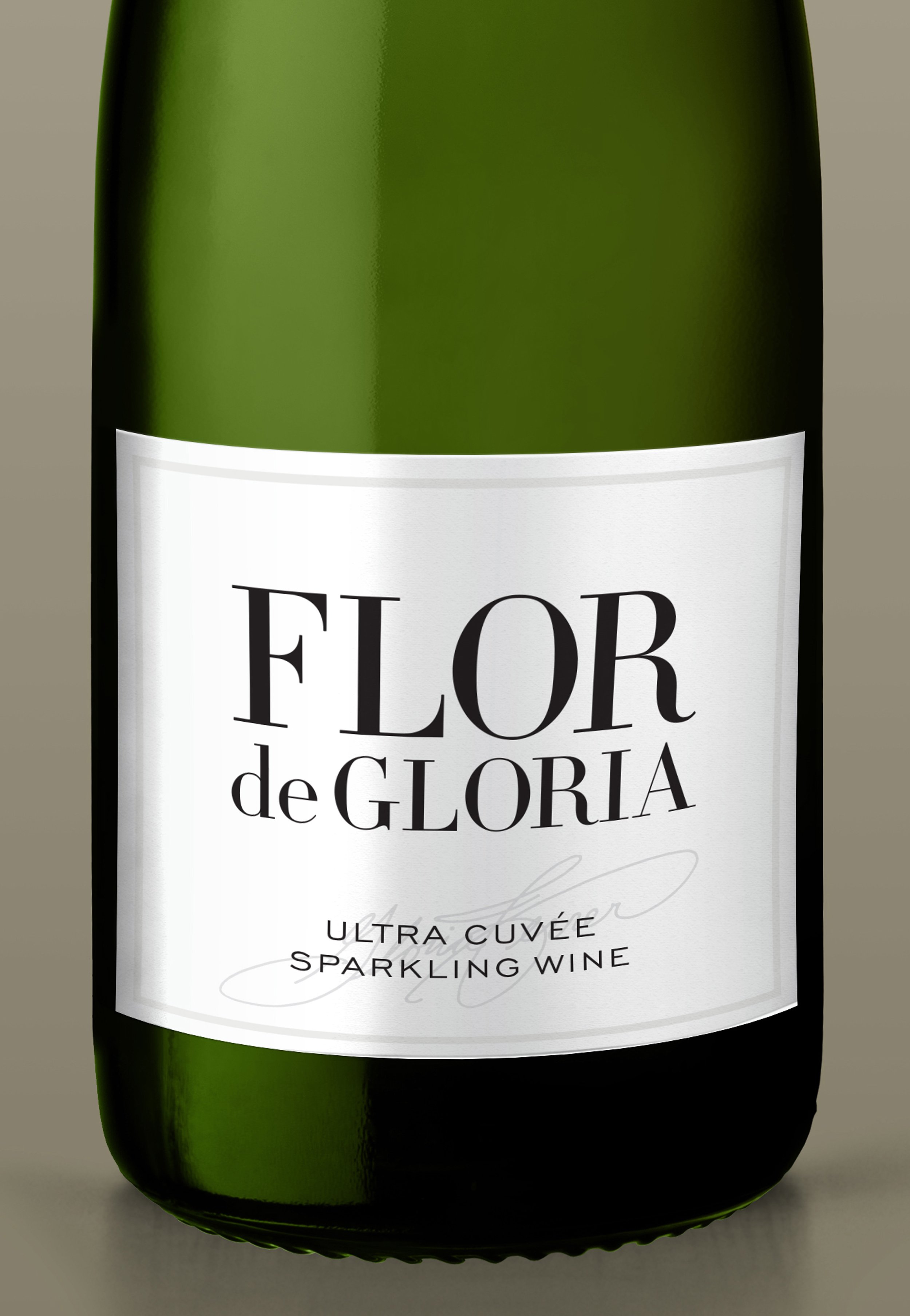 Gloriachampagne-bottle1.jpg