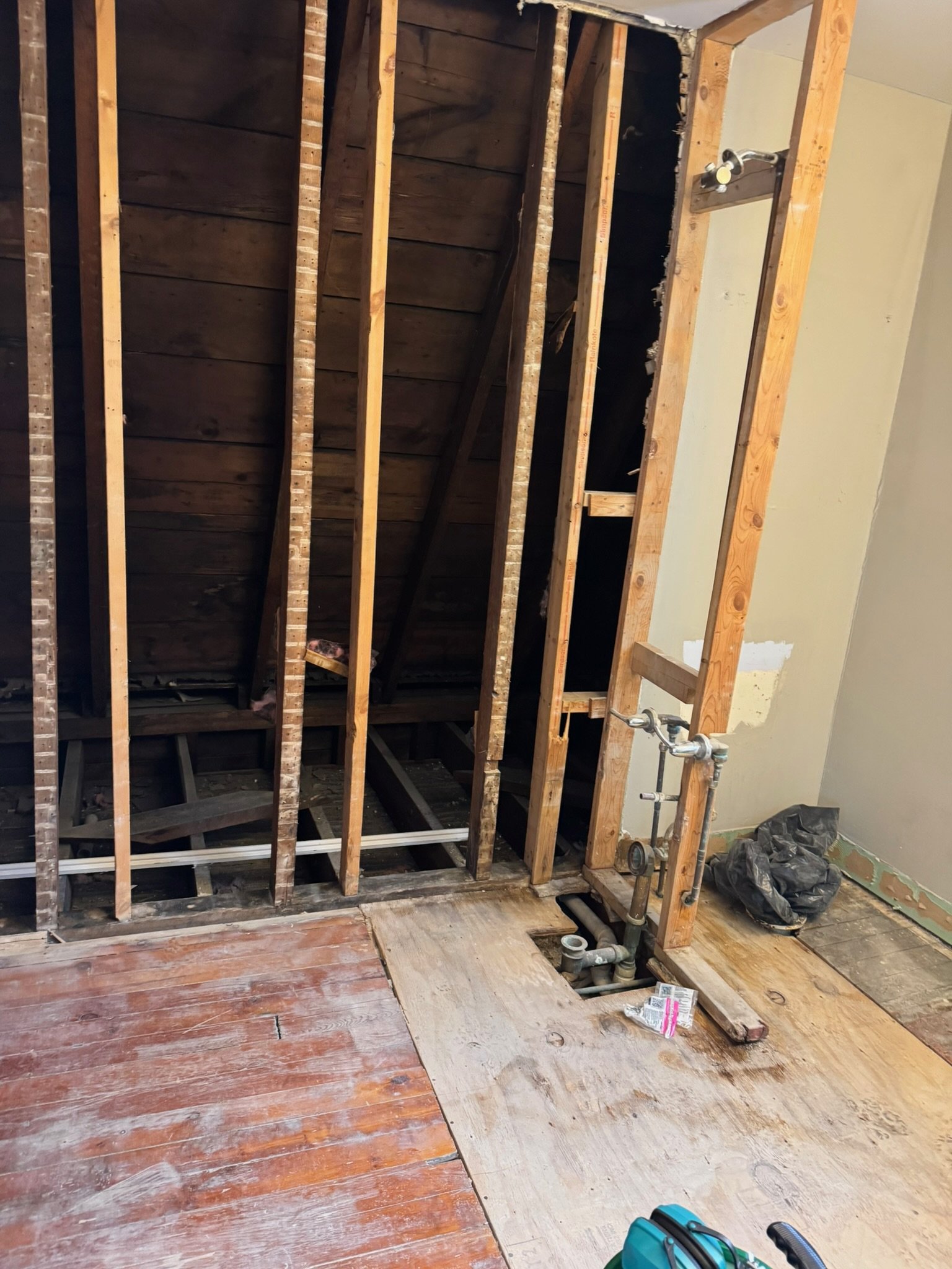 CinCity Remodeling: Wyoming Bathroom Before and After Photo 3