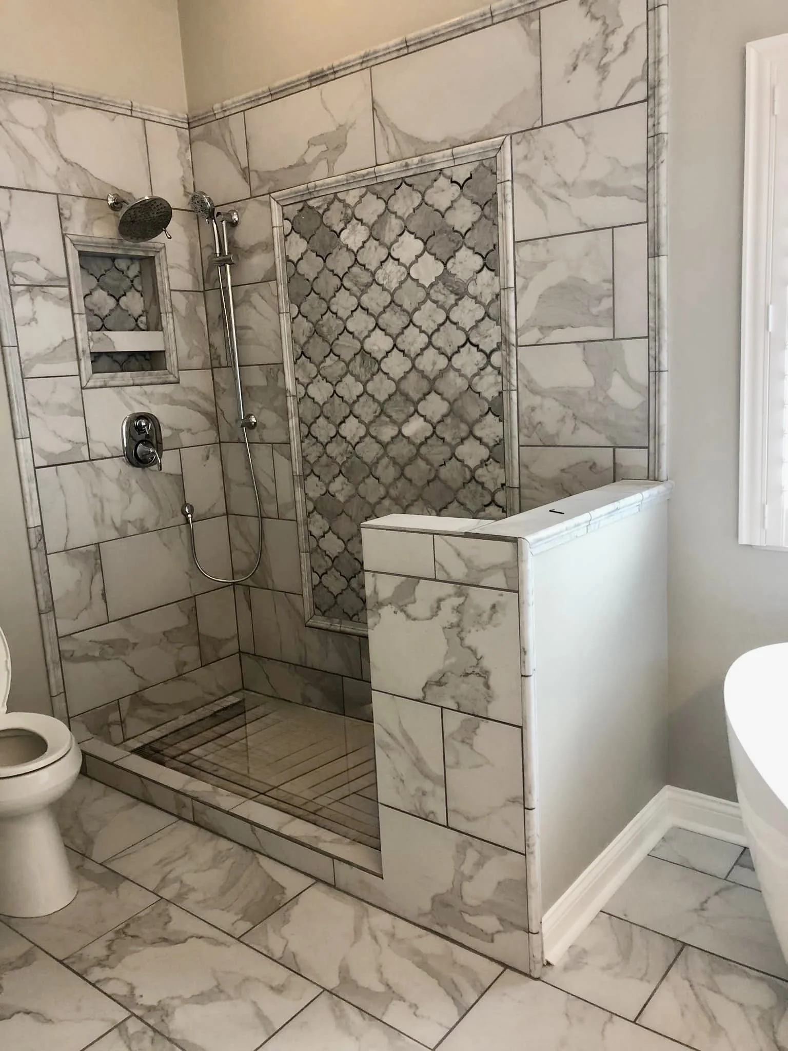 Bathroom Remodel: Colerain, OH (Completed when company was officially titled, CinCity Properties.)