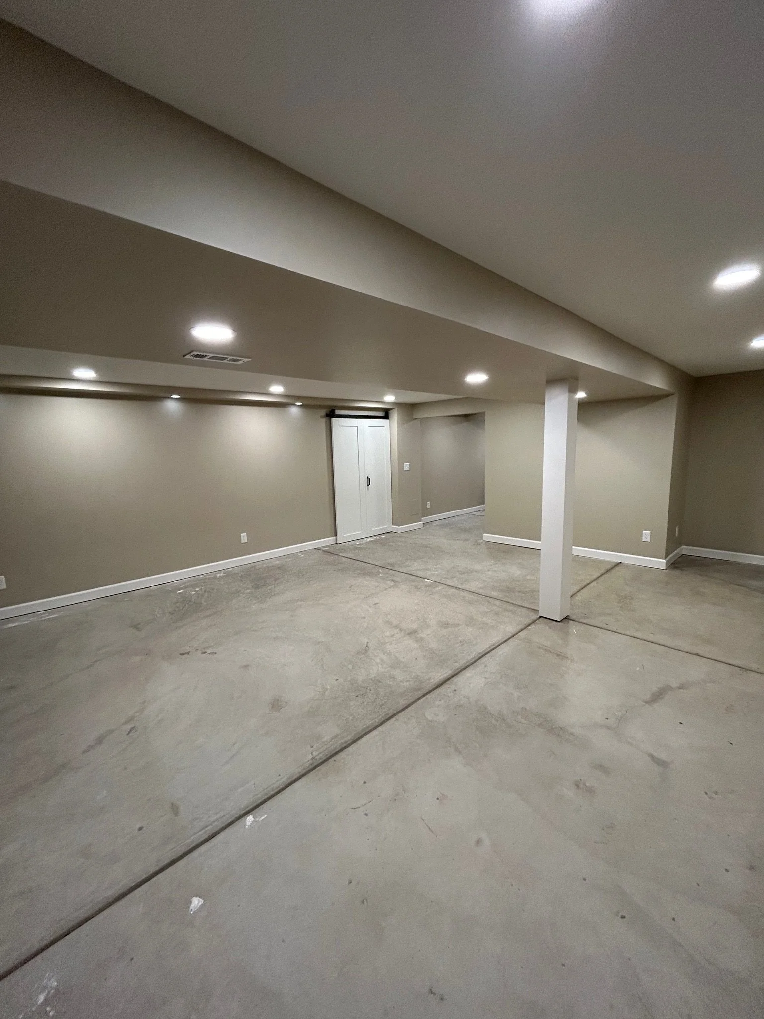 CinCity Remodeling: Delhi, OH Basement Remodel (During Renovation Image 9)