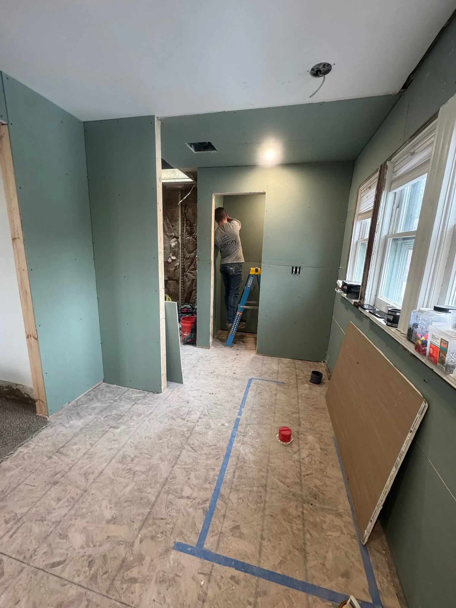 CinCity Remodeling: Wyoming Bathroom Before and After Photo 14