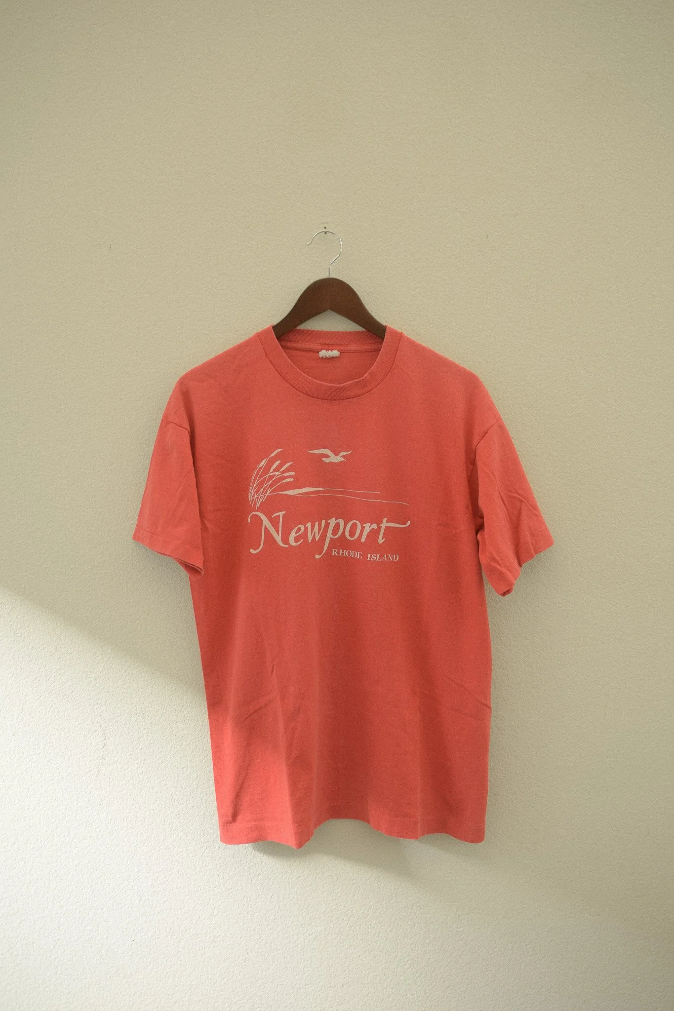 Newport, Rhode Island 90s - T-shirt