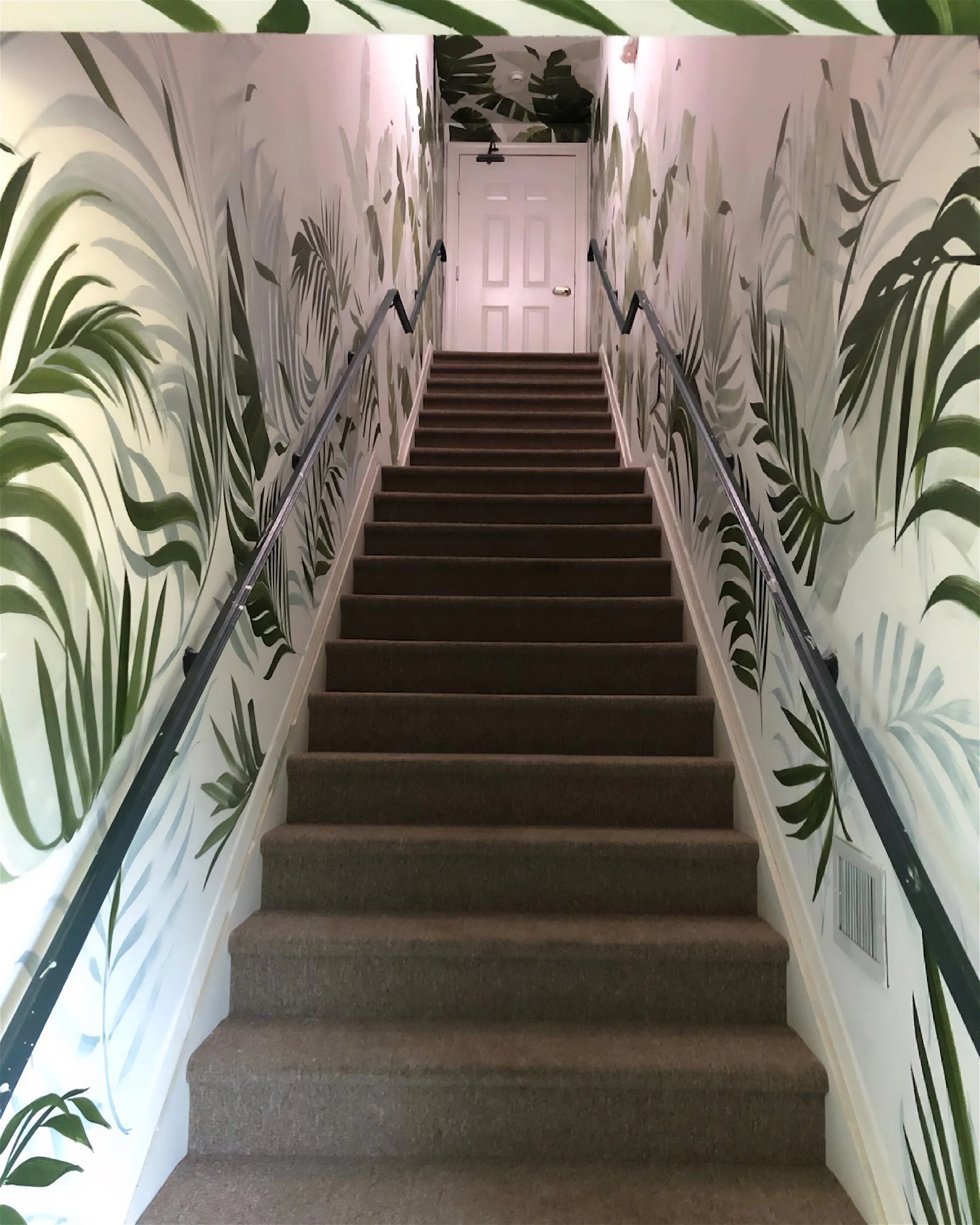 The Lin Beach House Palms - Greenport, NY