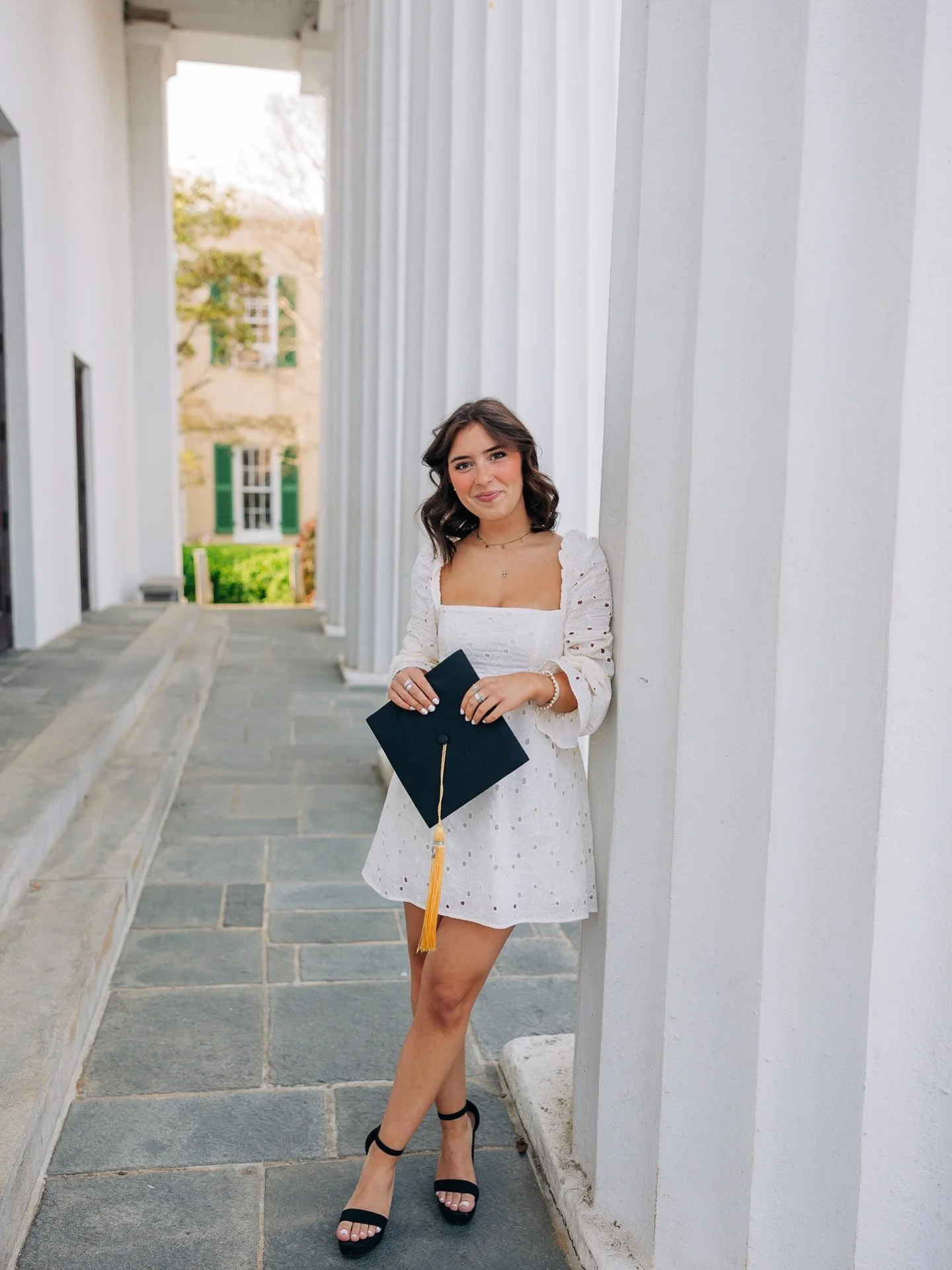 hi everyone!! I’m Katie! 
as the founder of kg&co., I wanted to hop on here to introduce myself and say hello!🤗
originally from Georgia, I went to school at the University of Georgia (go dawgs!).🖤
after graduating in 2024 with a Bachelo
