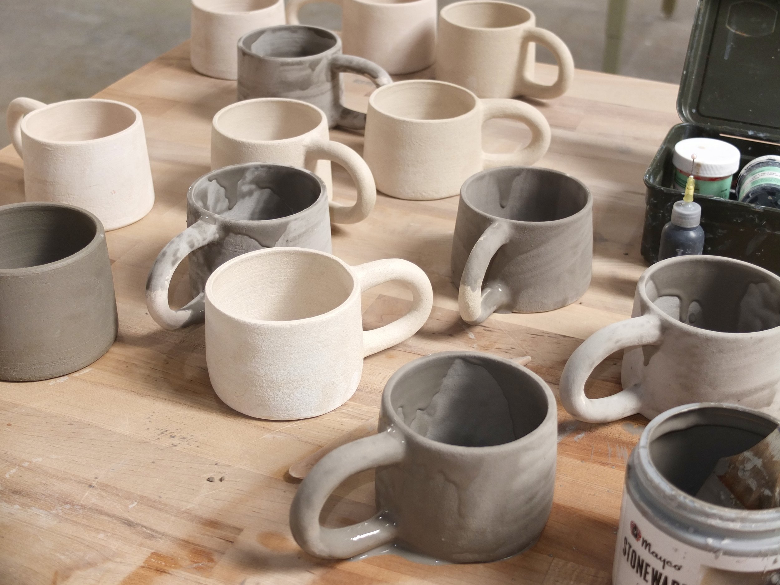 handle mugs 