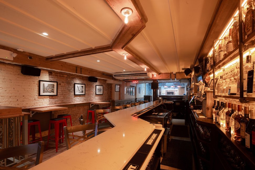 39972-entire-restaurant-room 2.jpg
