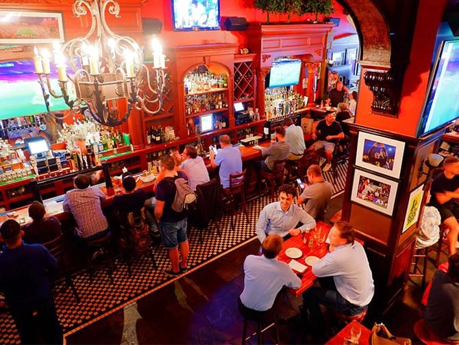Best-Sports-Bars-in-New-York-The-Football-Factory-at-Legends-inside.jpg.jpg