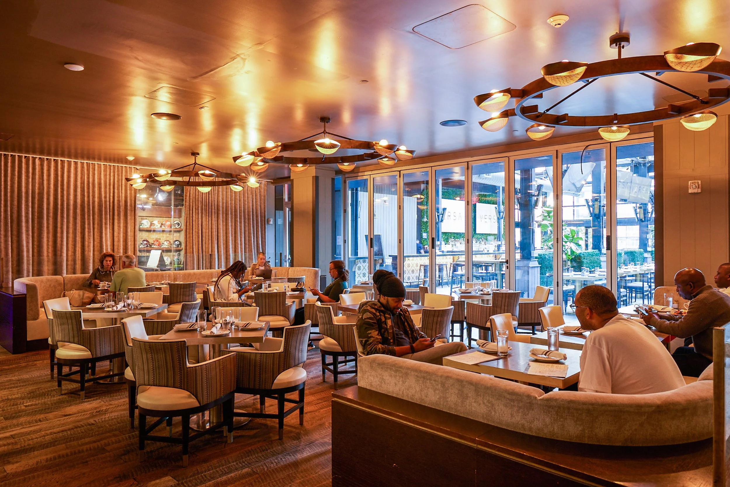 Main Dining.jpg