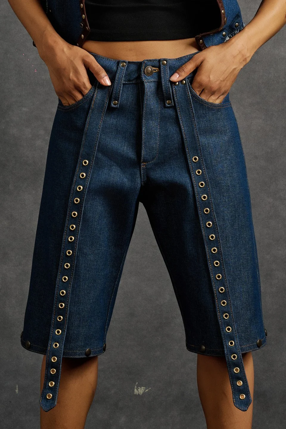 MaisonPrefontaine_SS2026_ESSENTIAL_maisontoki_Jean_Woman_00007.jpg