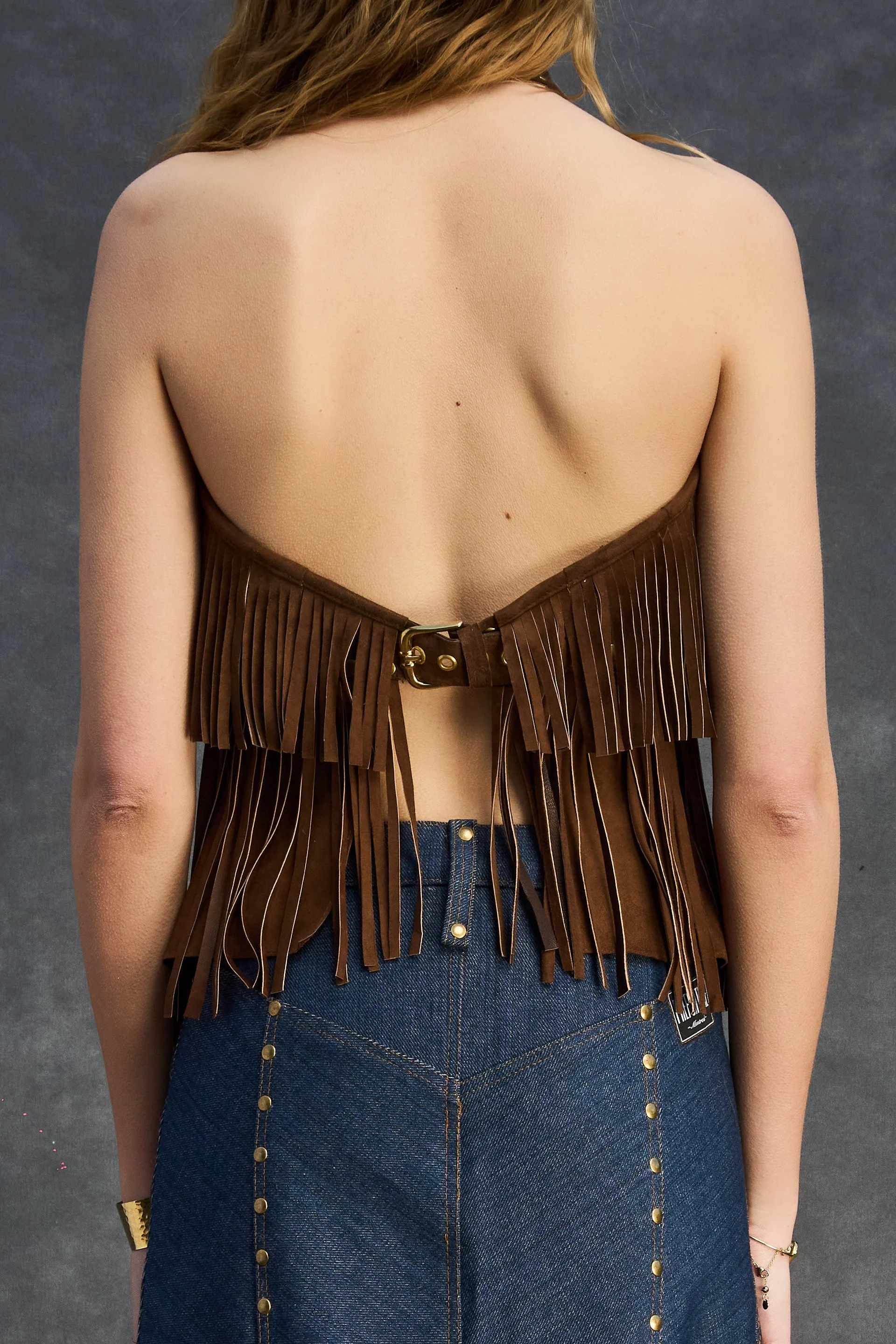 MaisonPrefontaine_SS2026_ESSENTIAL_maisontoki_Joni_Brown_Halter_Top_0000100005.jpg