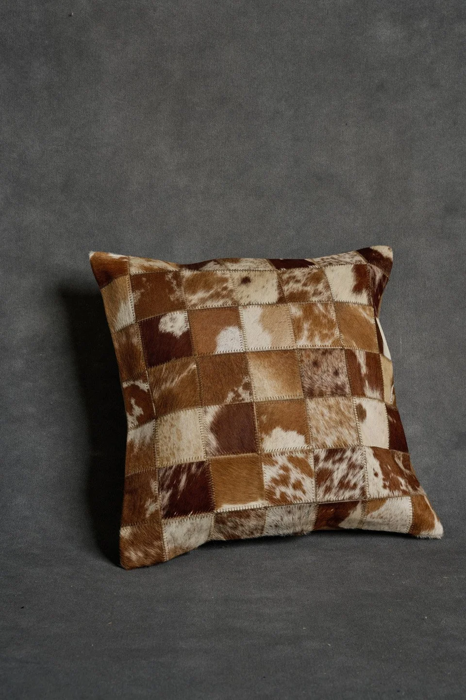 MaisonPrefontaine_SS2026_ESSENTIAL_maisontoki_COUSSIN_2026-06-26.jpg00003.jpg